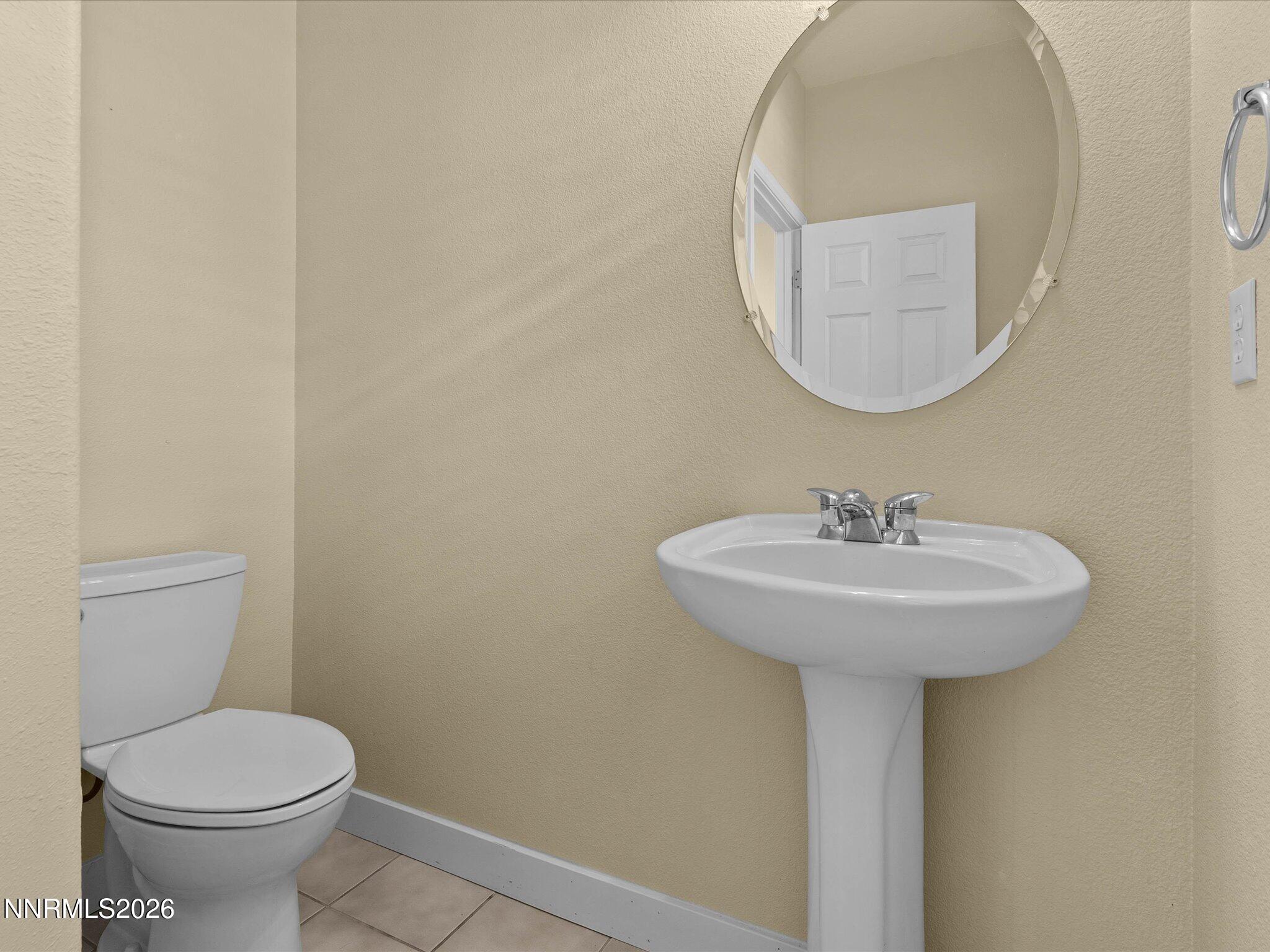 2348 Sapphire Ridge Way Property Photo 23