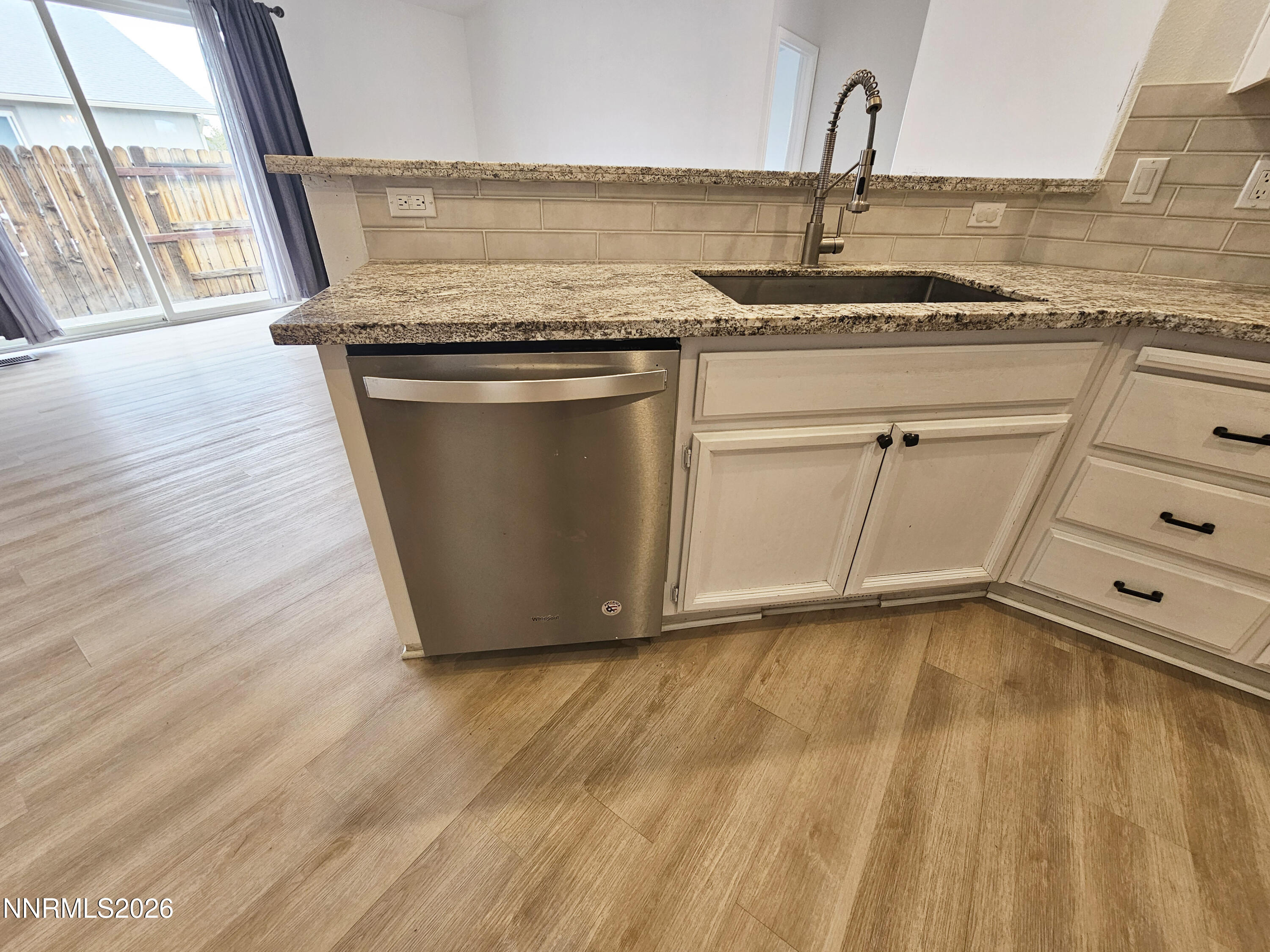 1222 Jacob Lane Property Photo 6