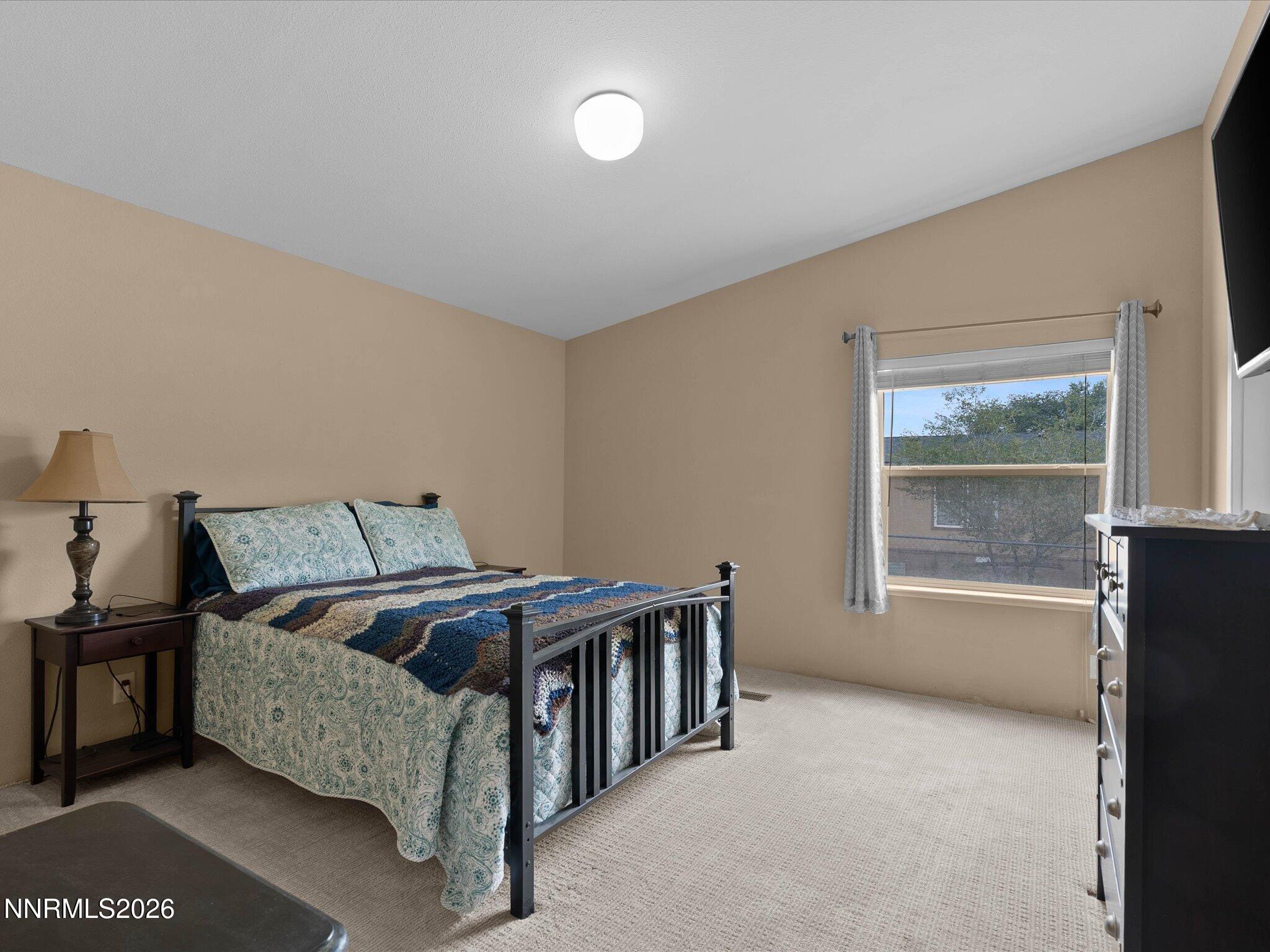 285 E 6th Avenue Property Photo 26