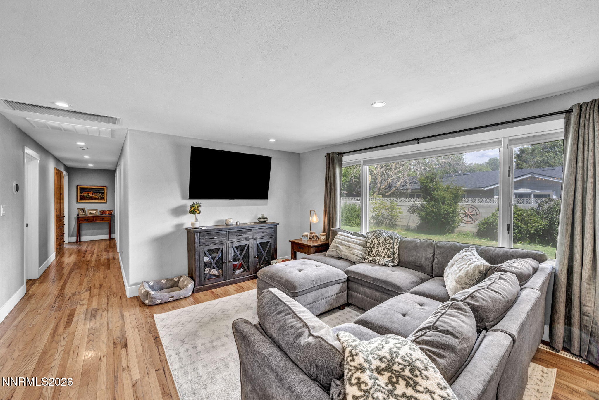 3 Circle Drive Property Photo 8