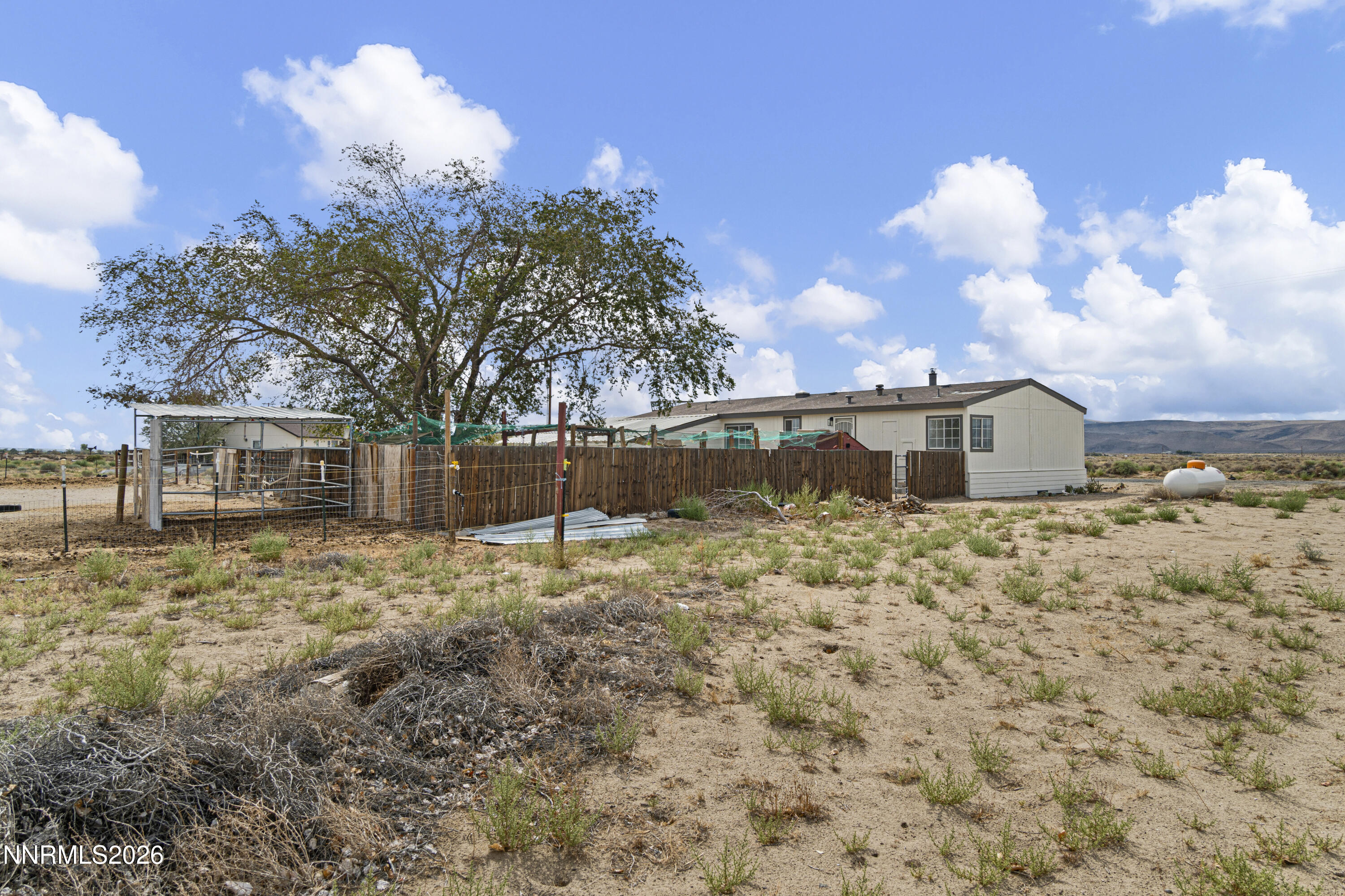 1230 E Badger Street Property Photo 53