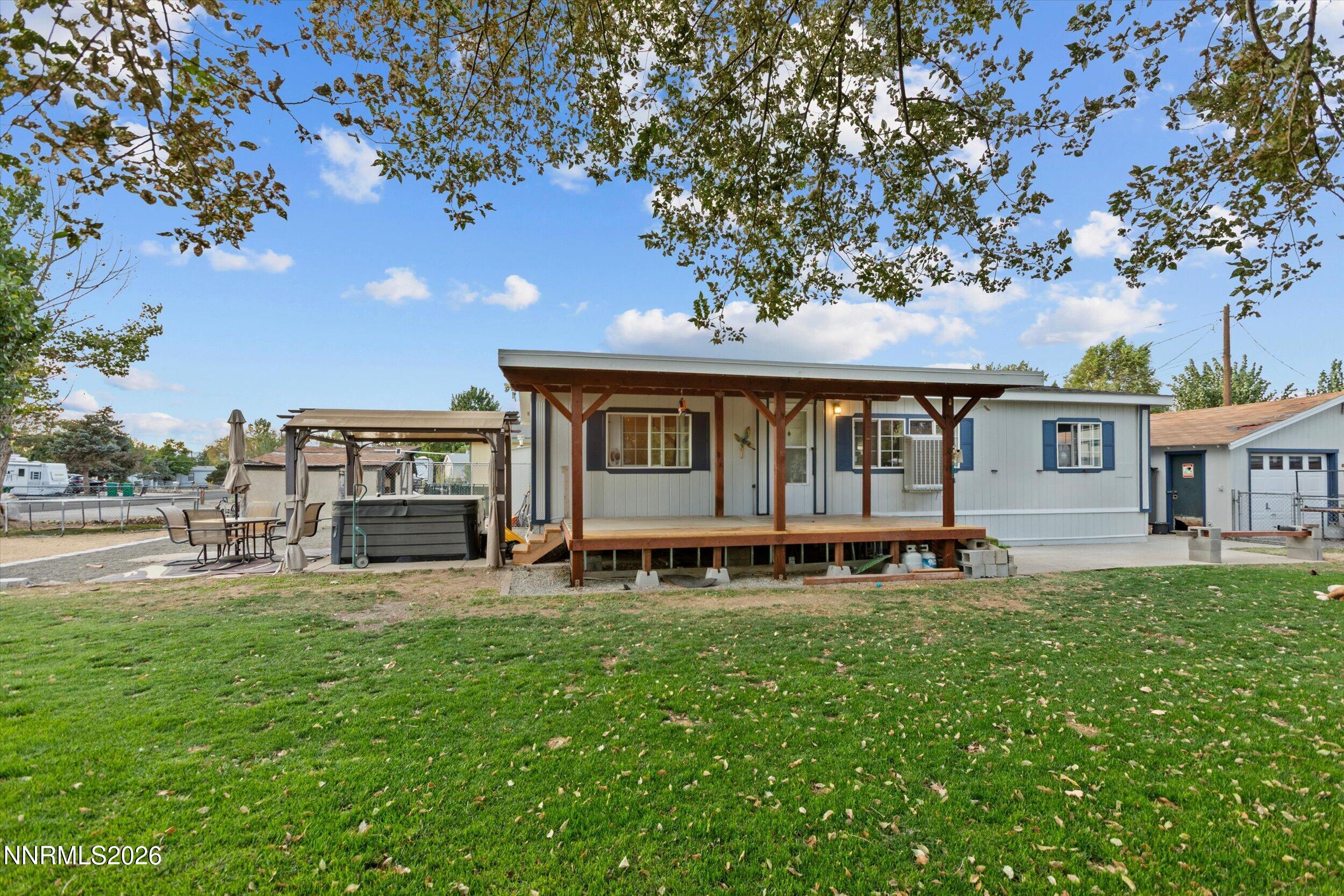 375 Magnolia Way Property Photo 1