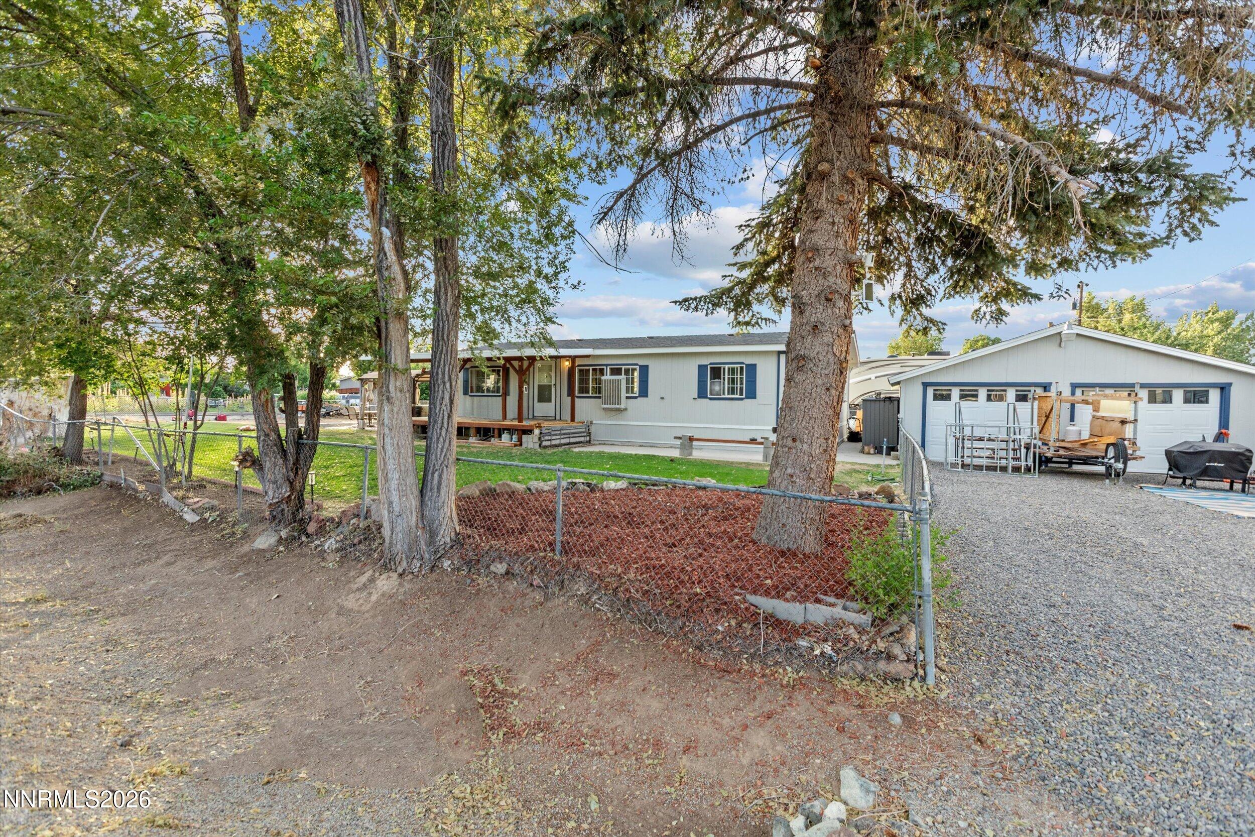 375 Magnolia Way Property Photo 2