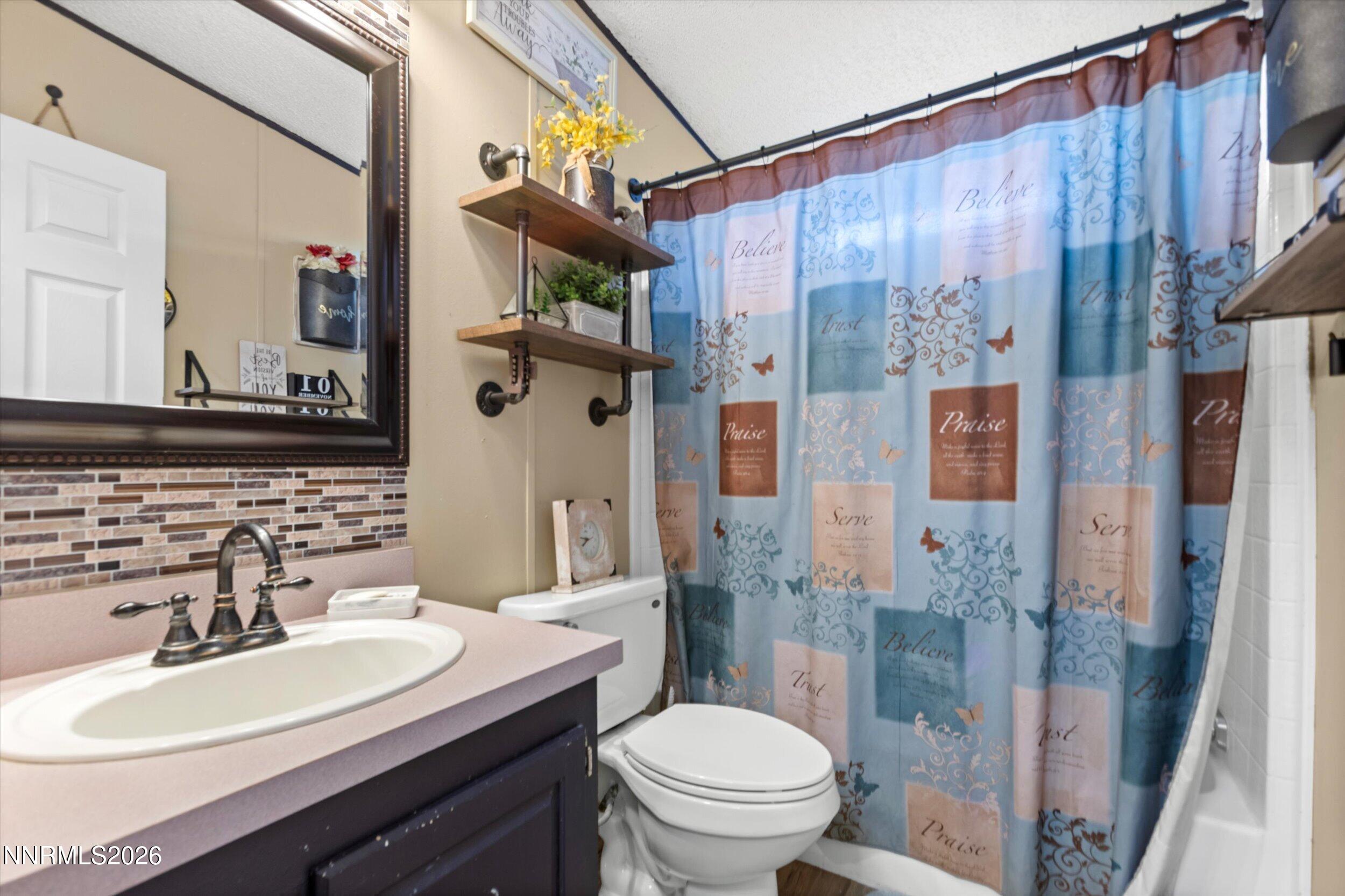 375 Magnolia Way Property Photo 16