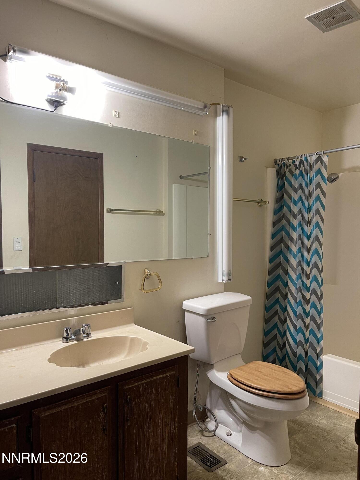 7 Piping Rock Lane Property Photo 11