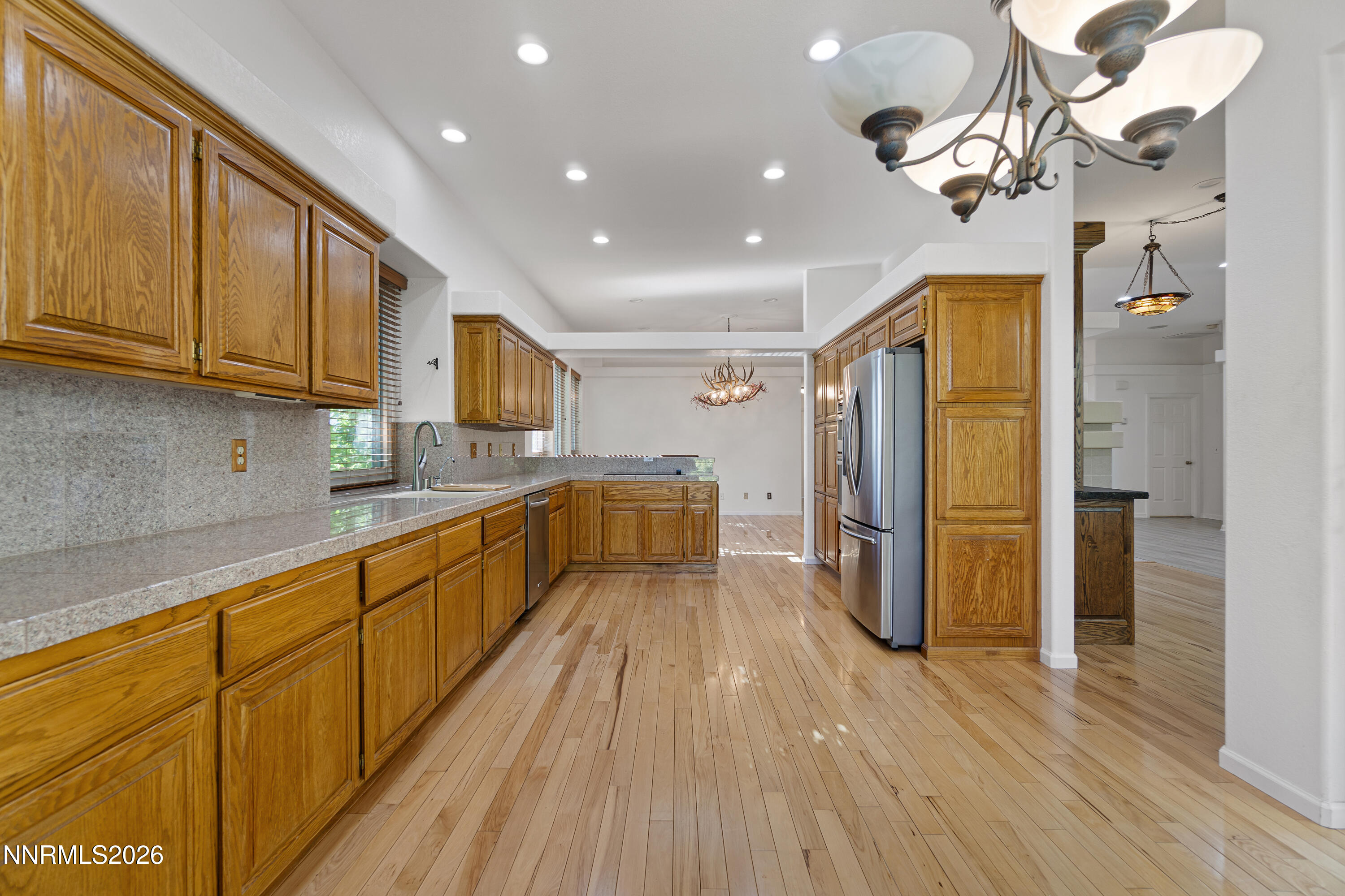 1216 Pleasantview Drive Property Photo 12