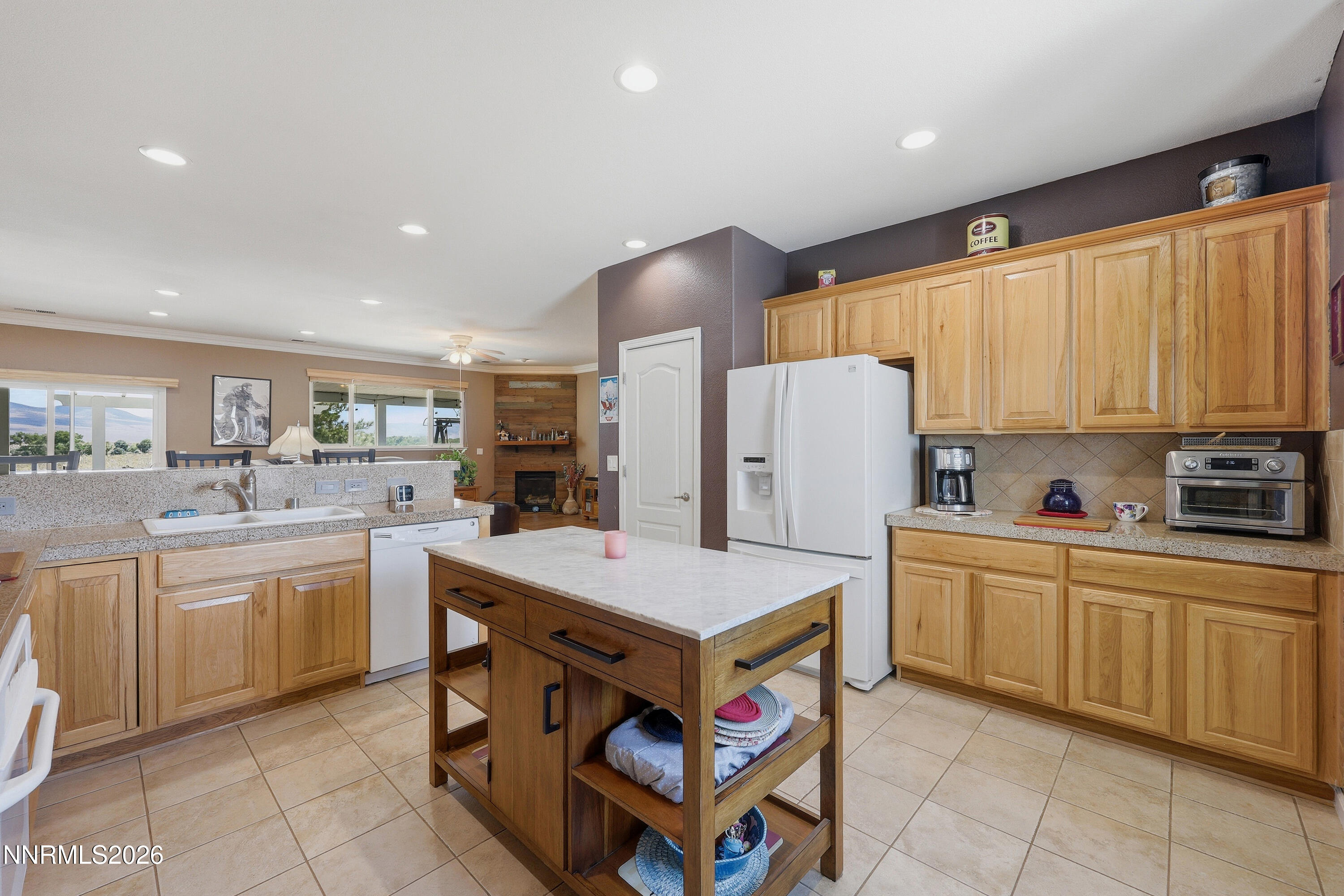 115 Creekside Drive Property Photo 12
