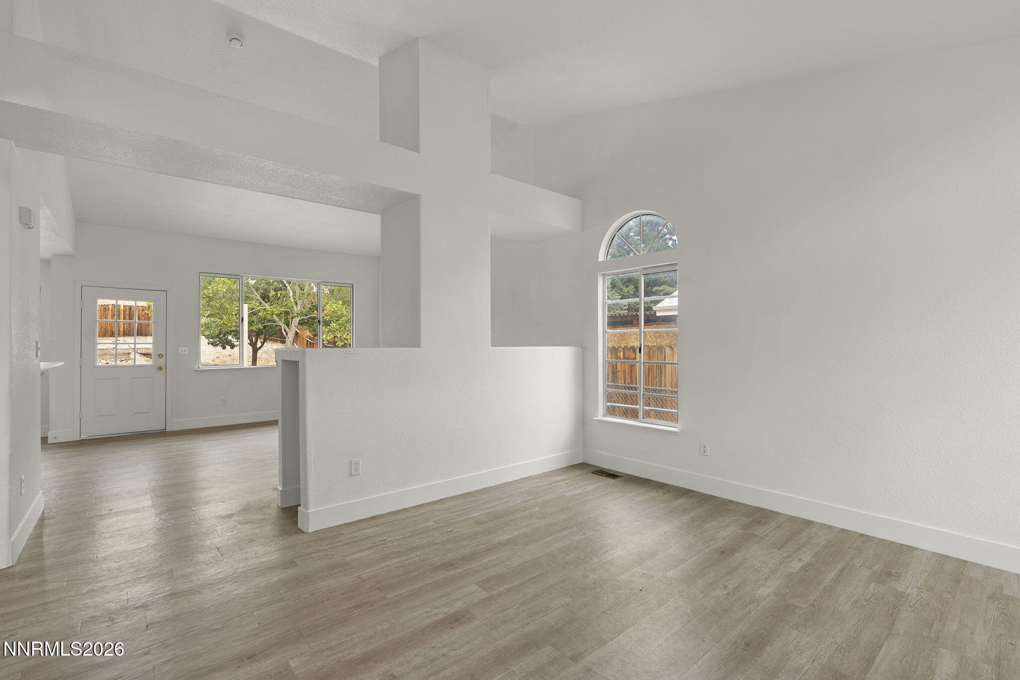 3989 Regal Drive Property Photo 4