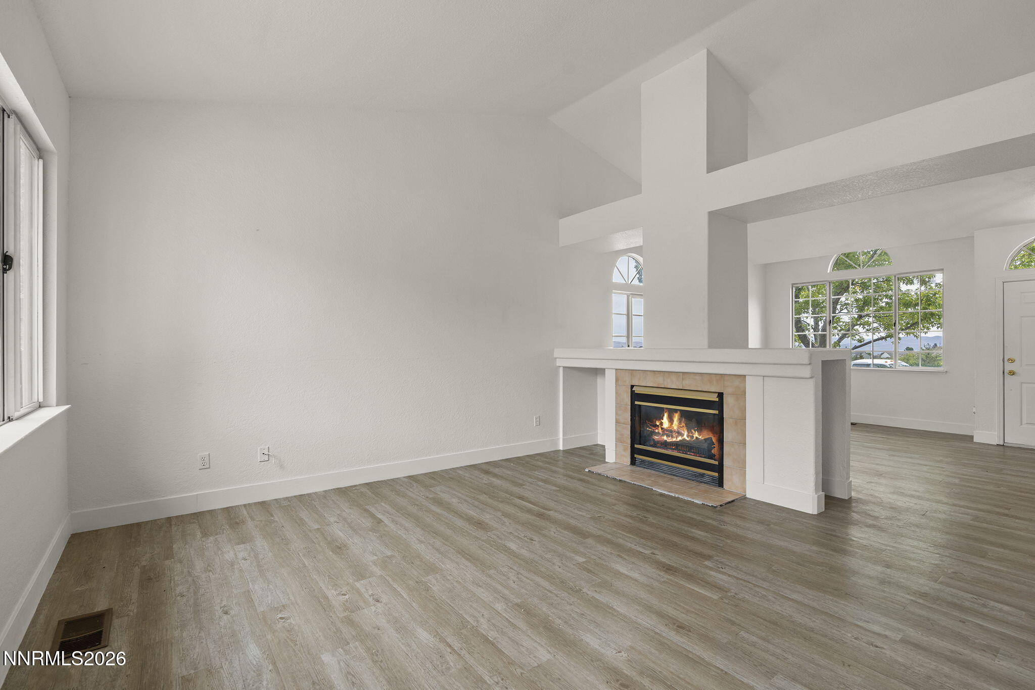 3989 Regal Drive Property Photo 8