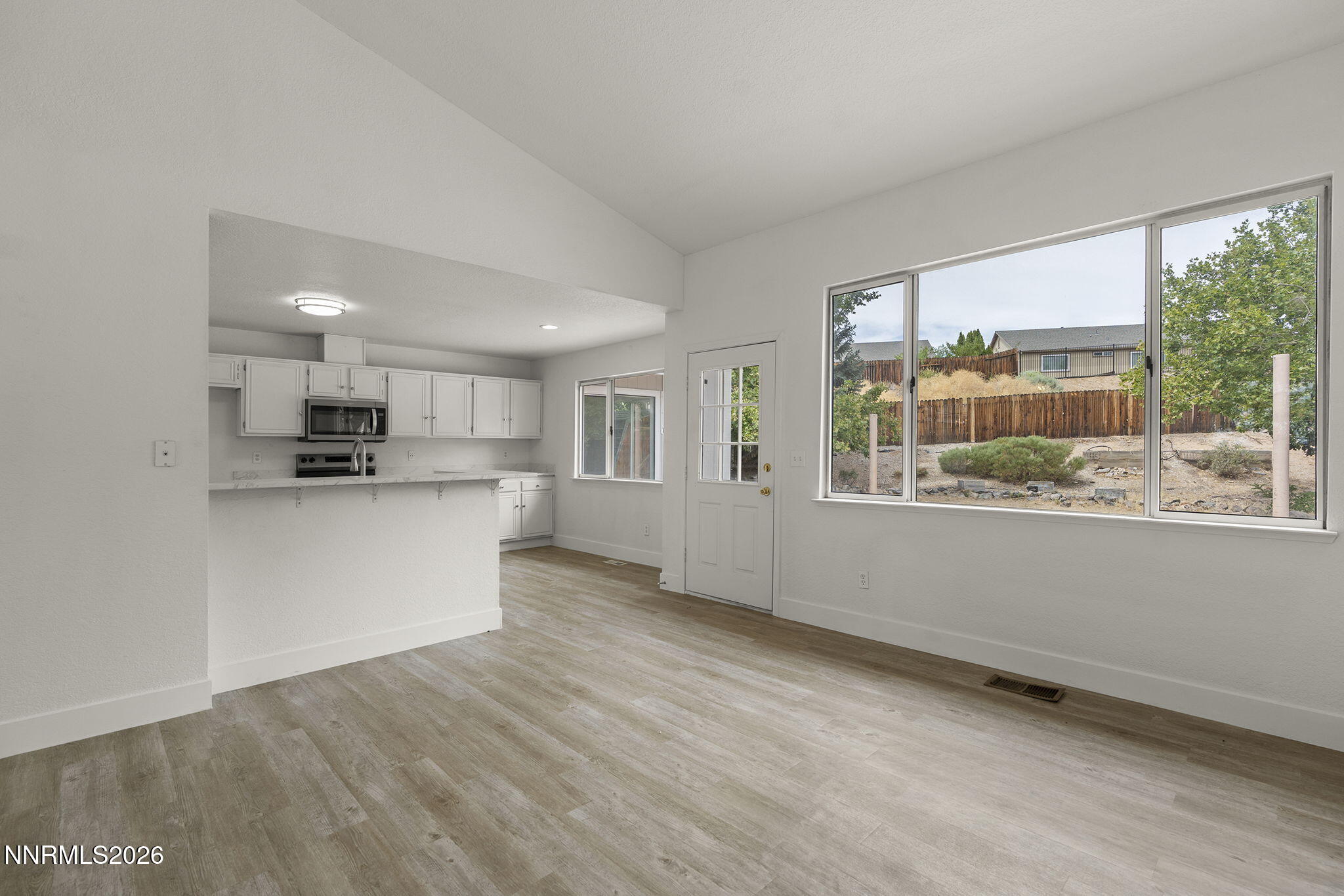 3989 Regal Drive Property Photo 10