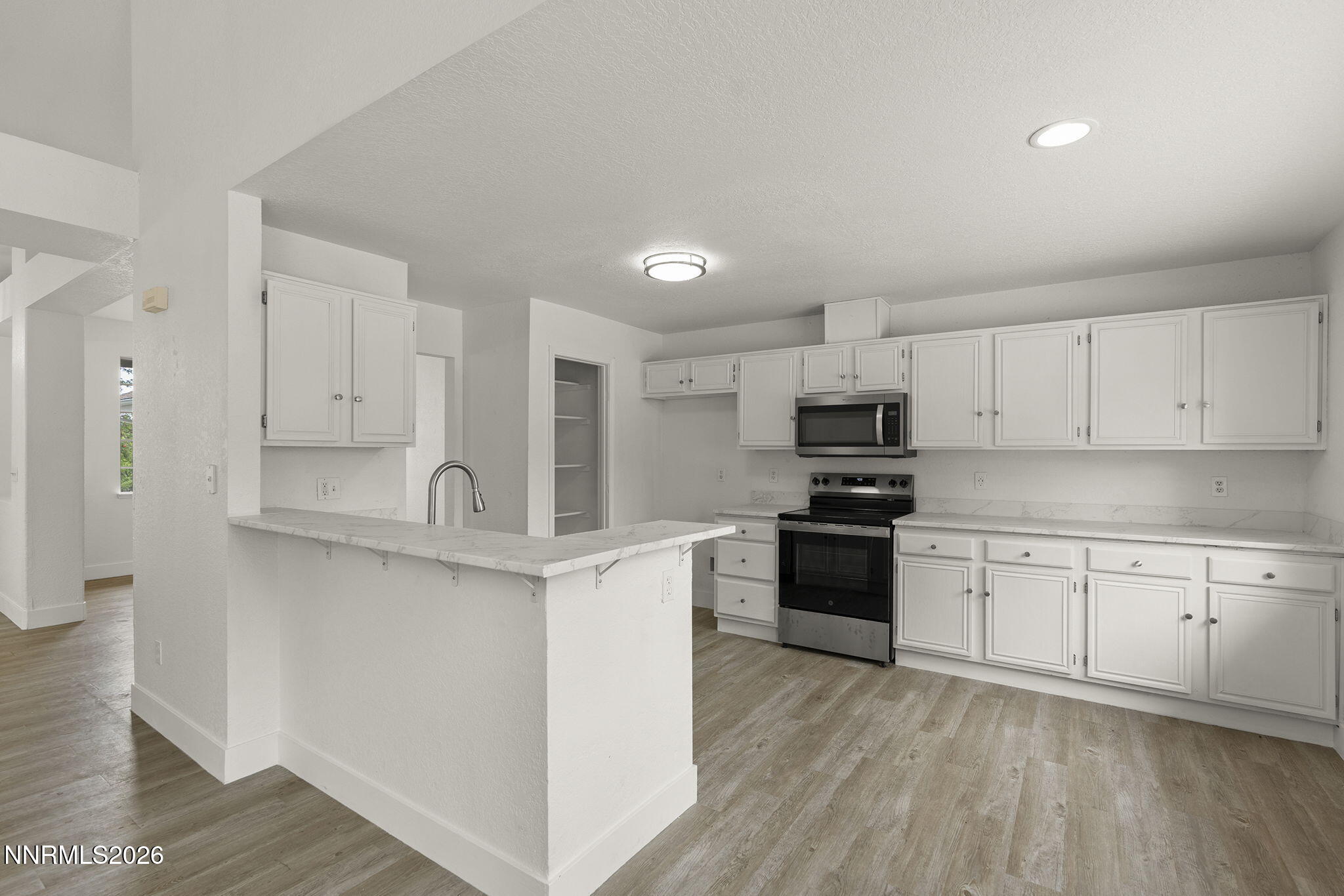 3989 Regal Drive Property Photo 12