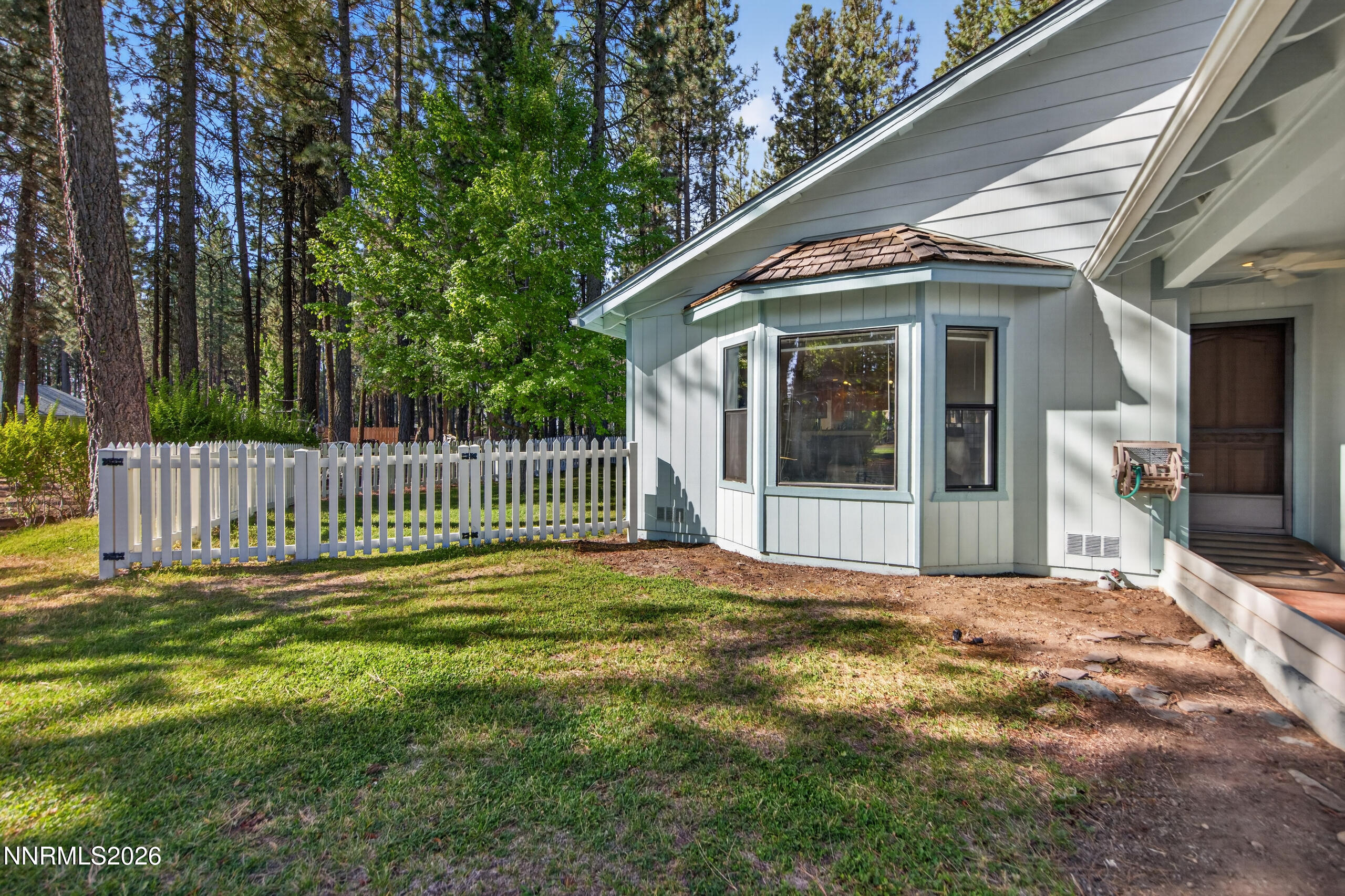 498 Red Cedar Court Property Photo 4