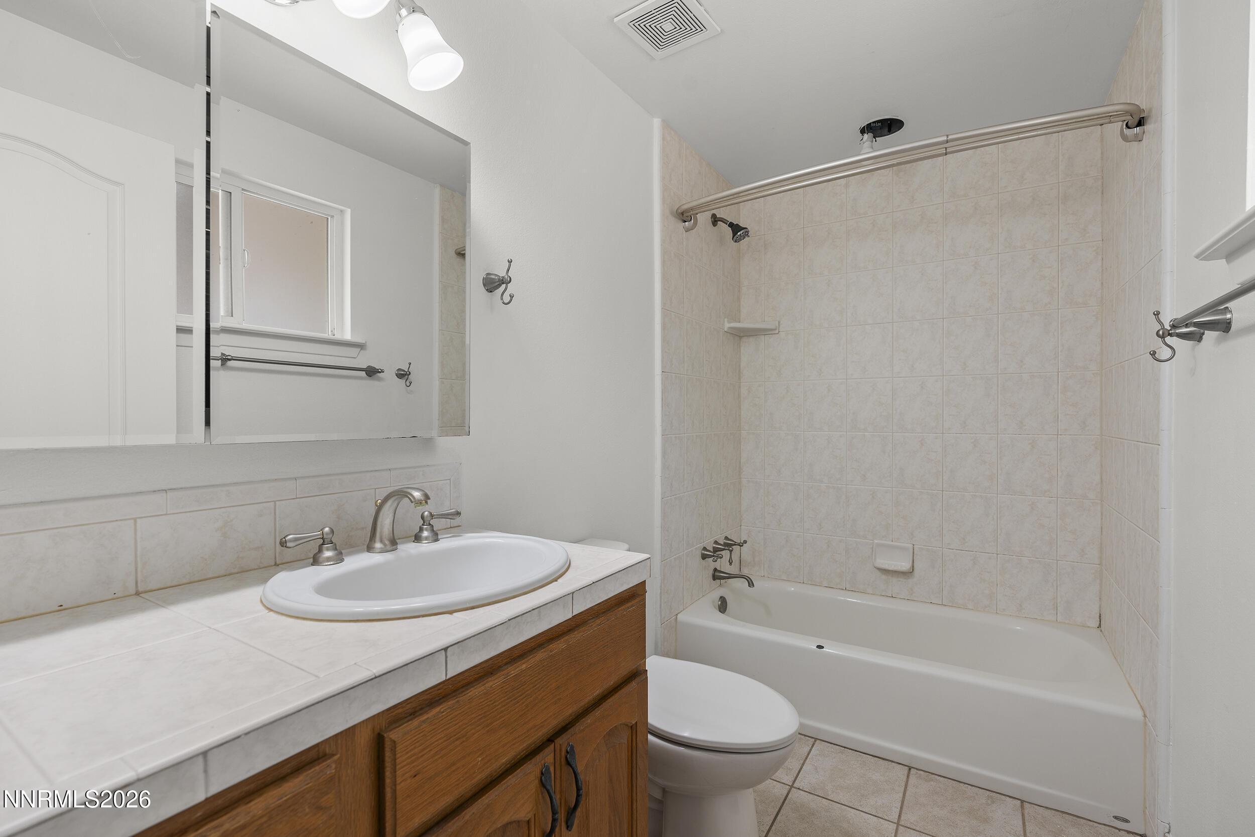 2 Hazelwood Court Property Photo 14