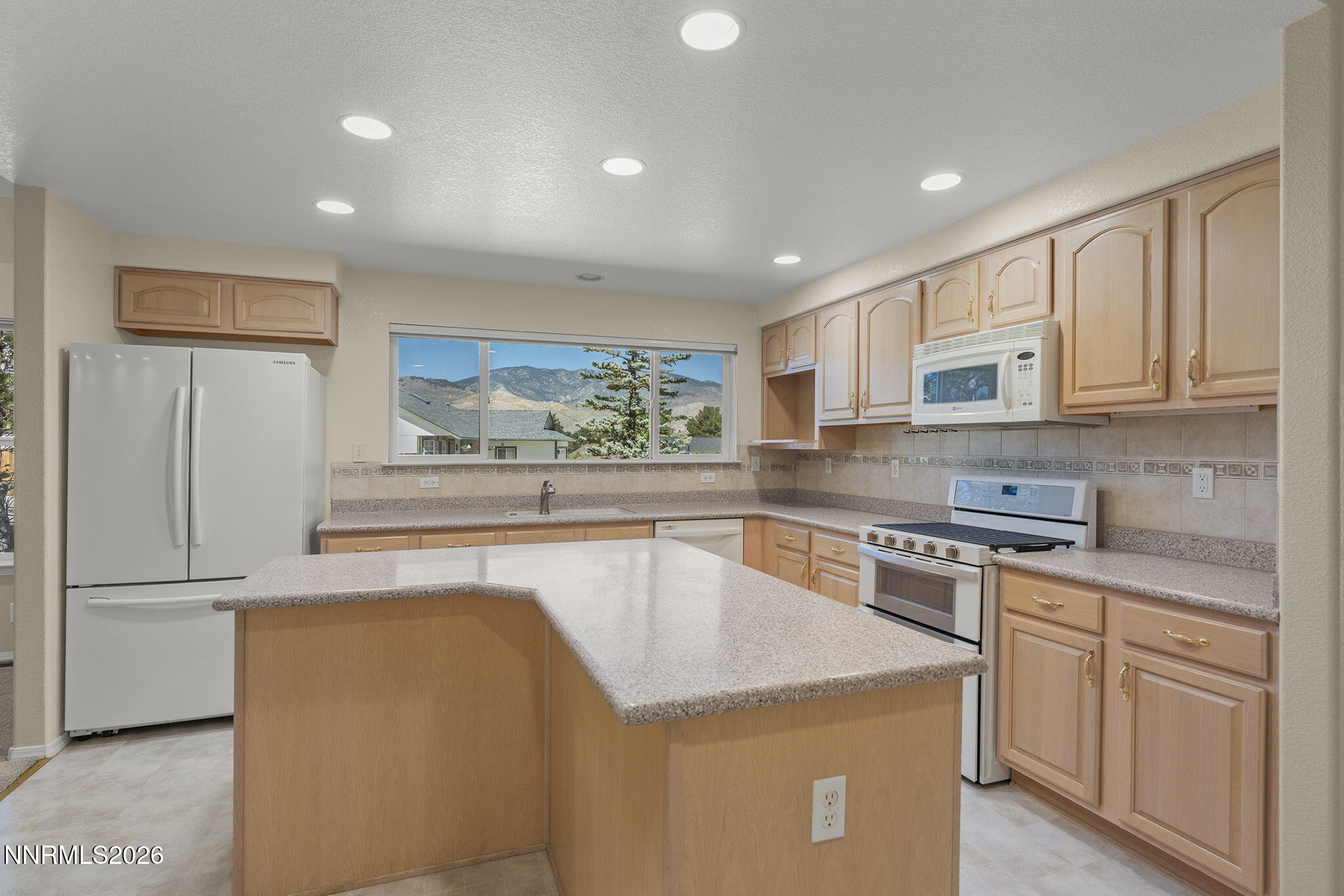 1021 Ridgeview Court Property Photo 15