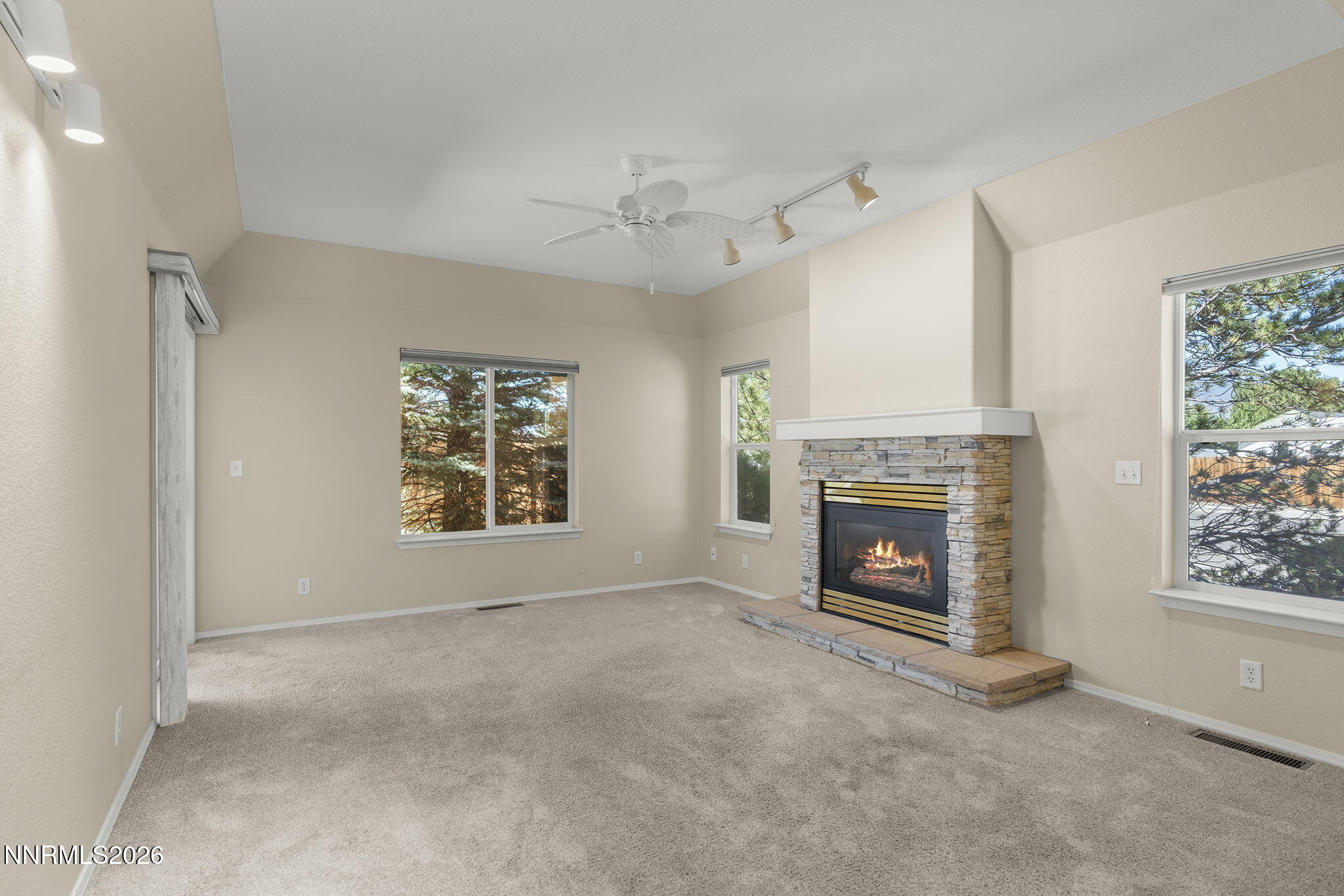 1021 Ridgeview Court Property Photo 18