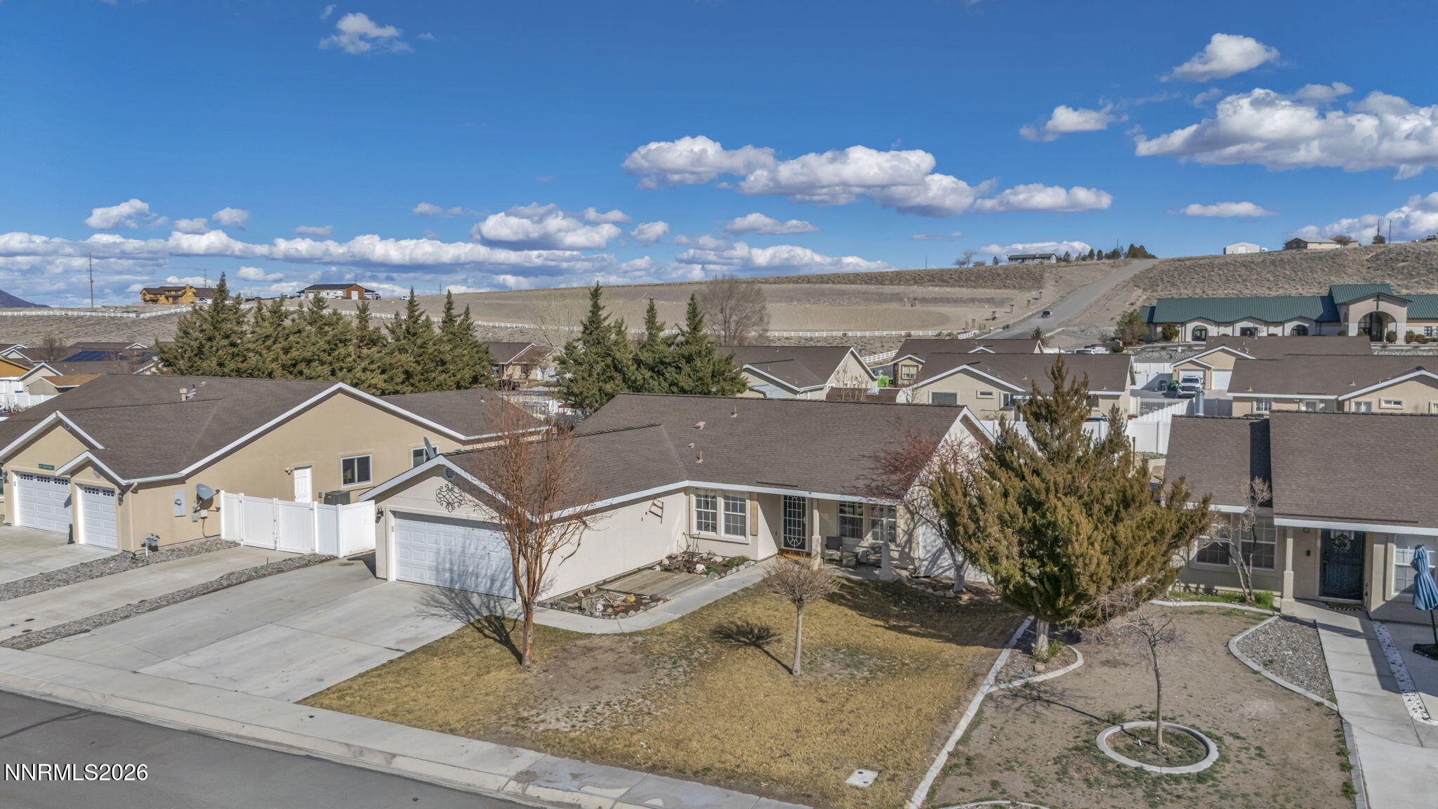 1453 Grey Bluffs Drive Property Photo 3