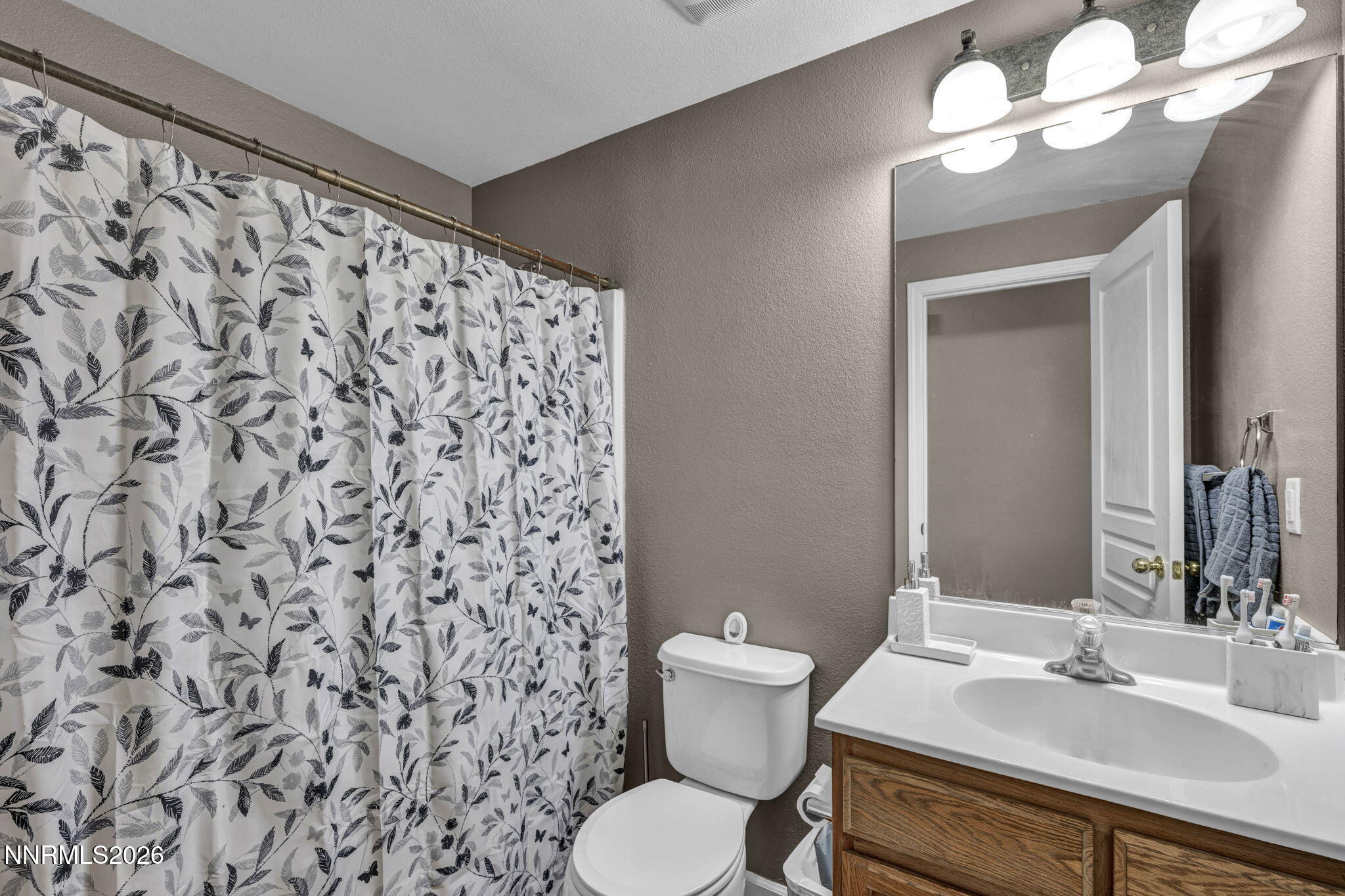 1453 Grey Bluffs Drive Property Photo 34