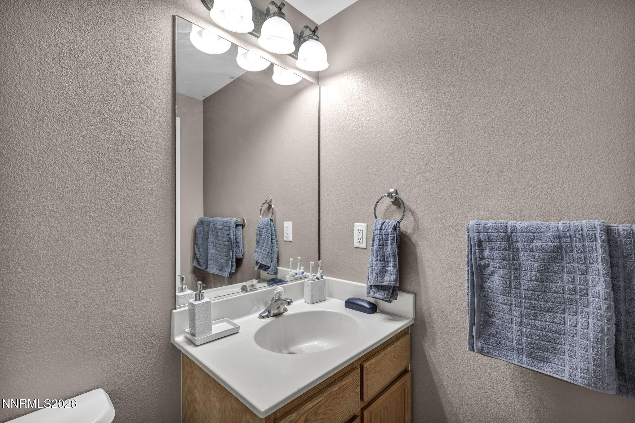 1453 Grey Bluffs Drive Property Photo 35