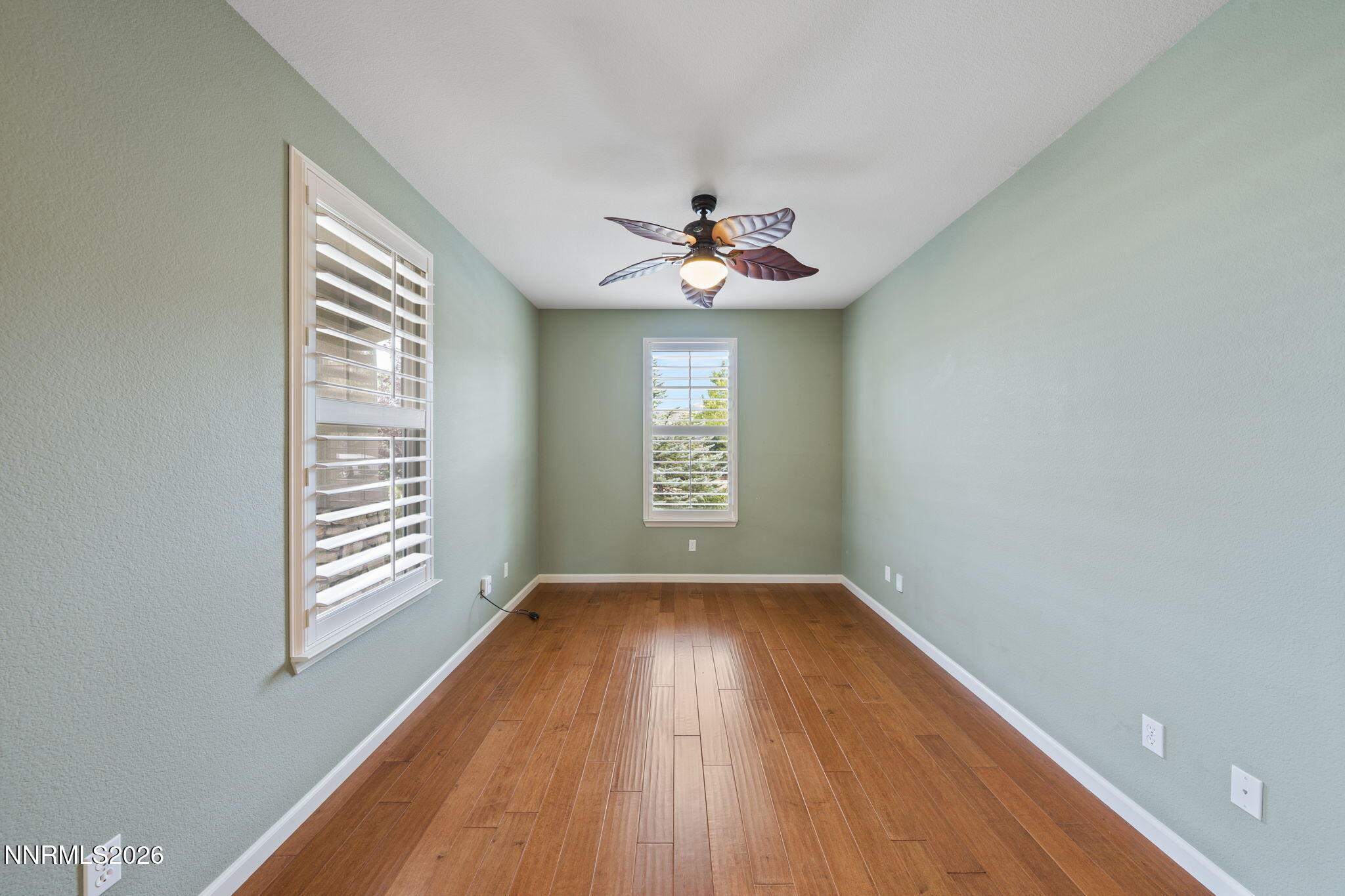 1020 W Del Webb Parkway Property Photo 5