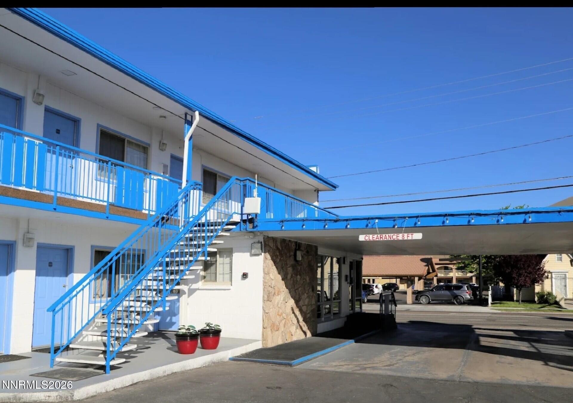 705 W Winnemucca Boulevard Property Photo 3