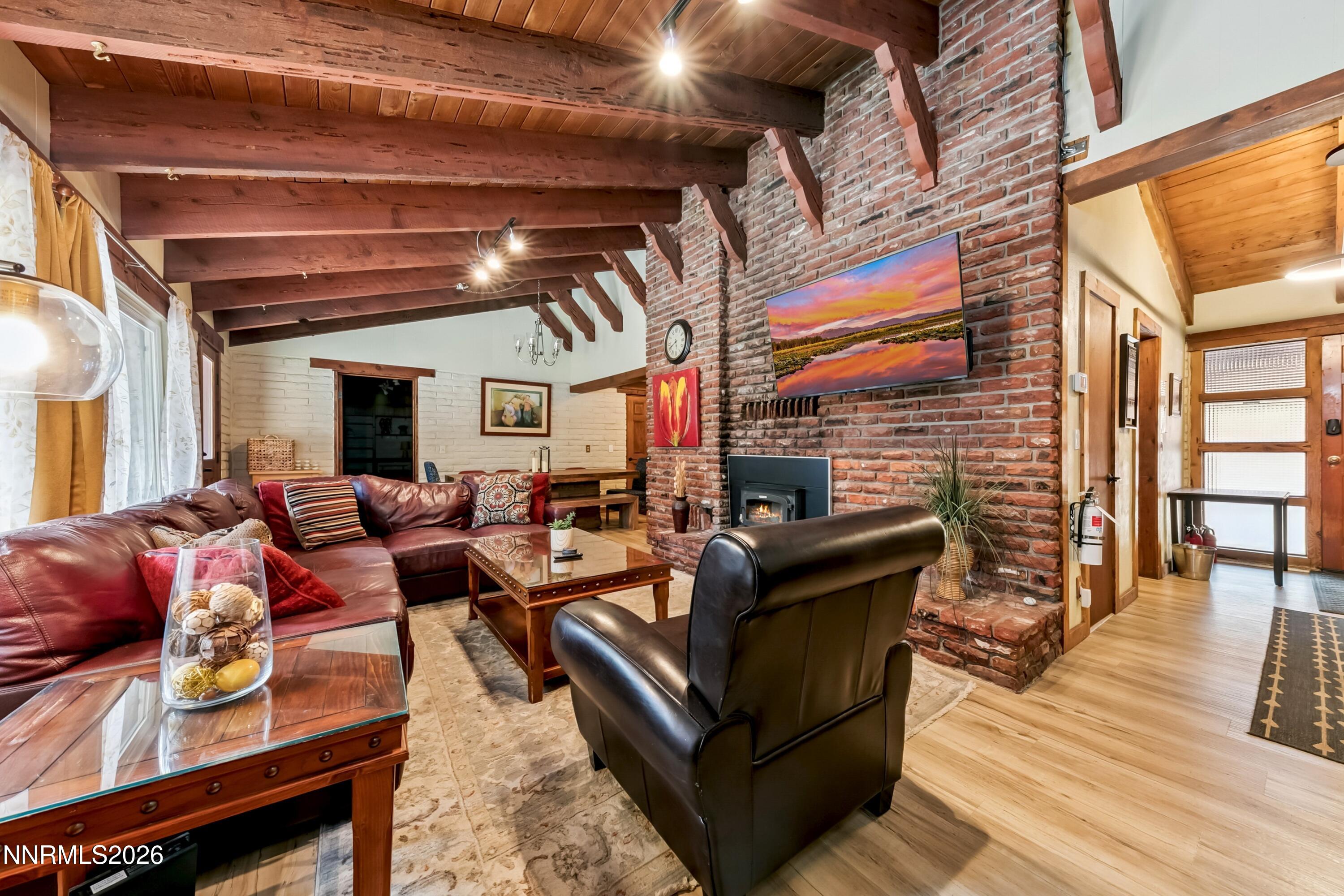 179 Pine Ridge Drive Property Photo 8