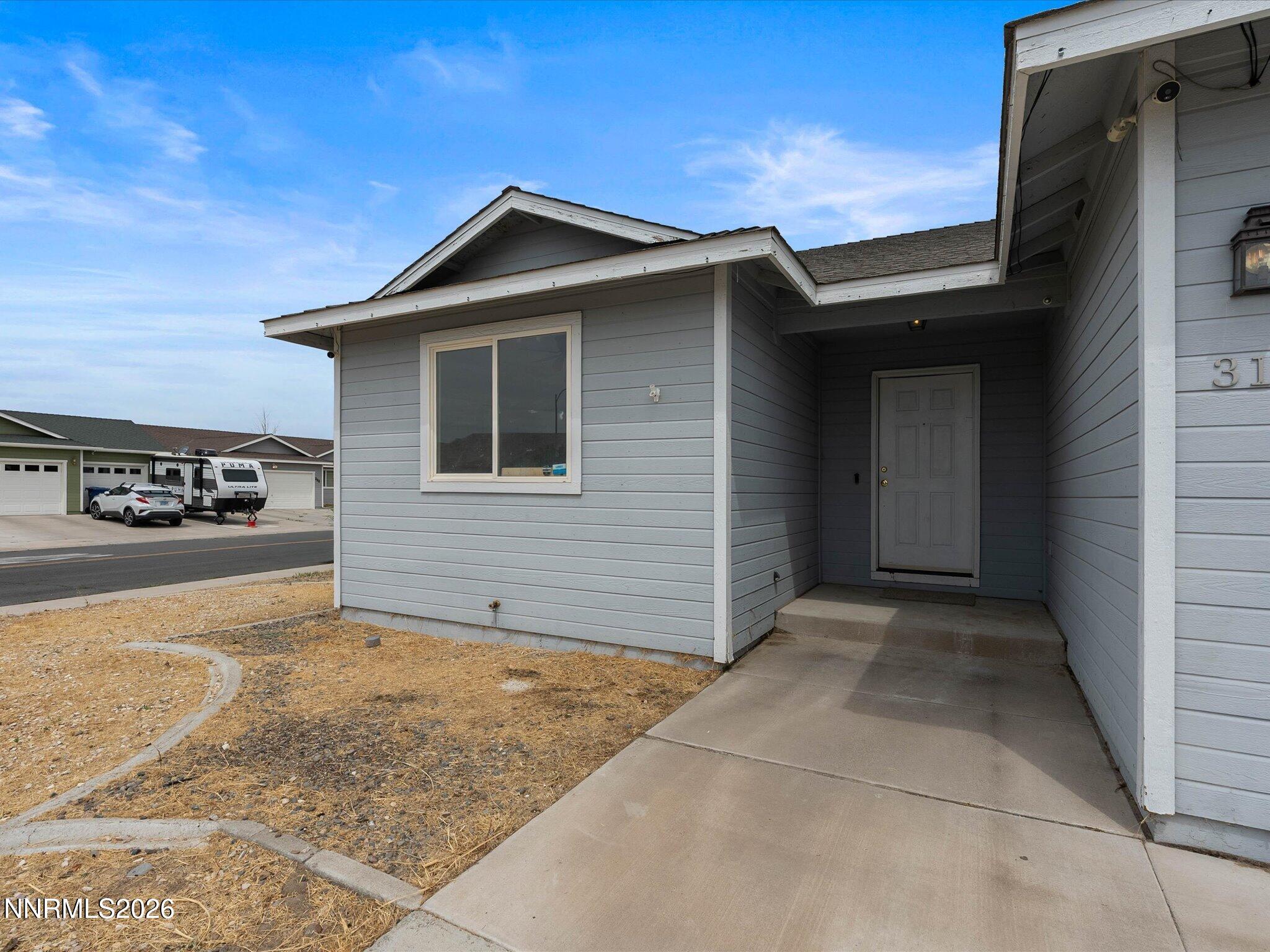 318 Emigrant Way Property Photo 4