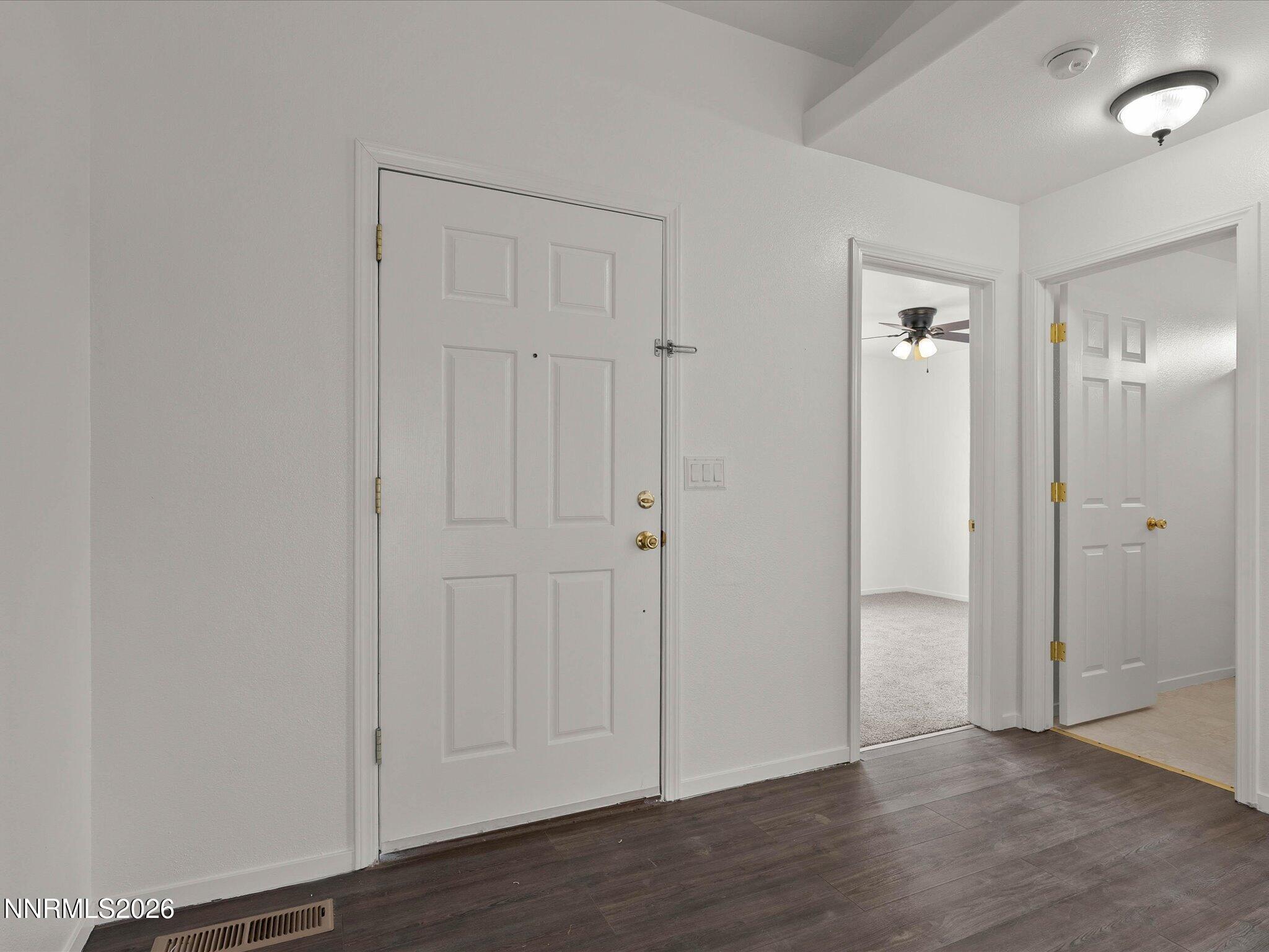 318 Emigrant Way Property Photo 6