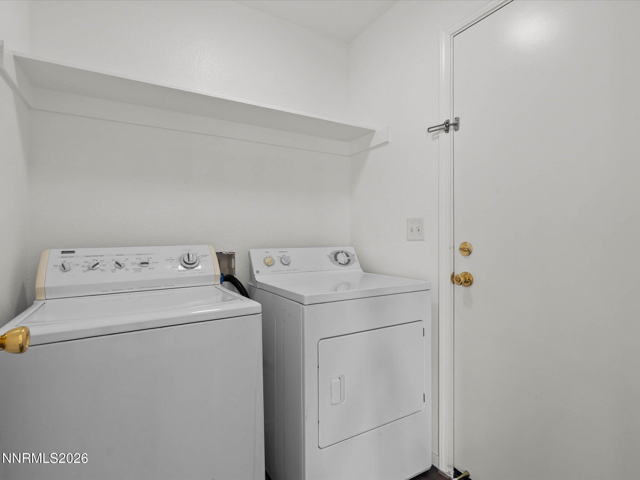 318 Emigrant Way Property Photo 29