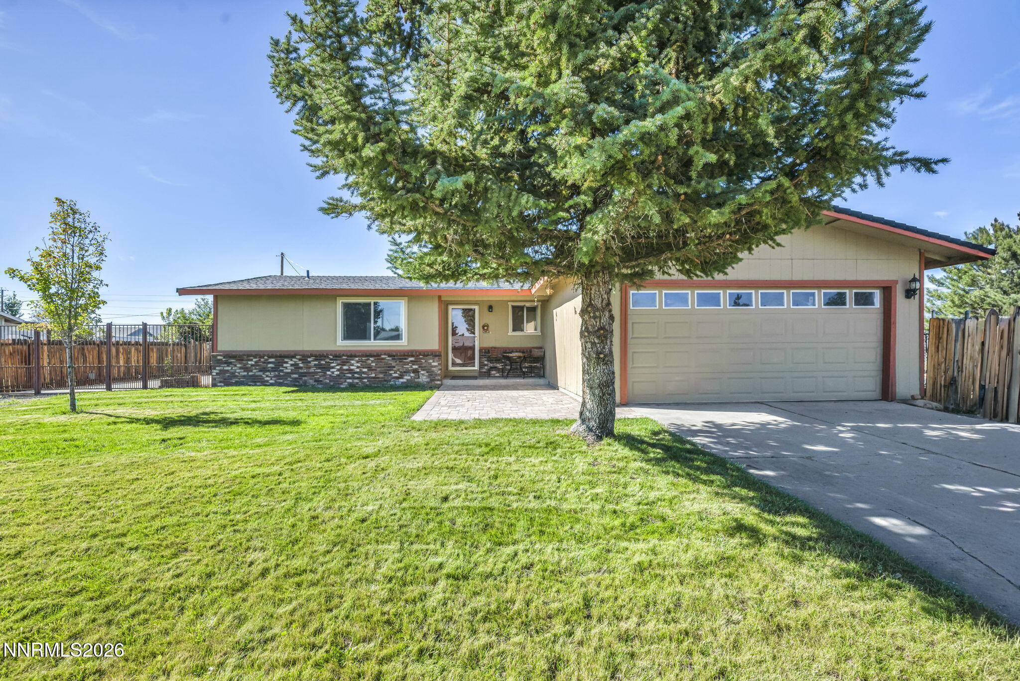 1427 Langley Drive Property Photo 1