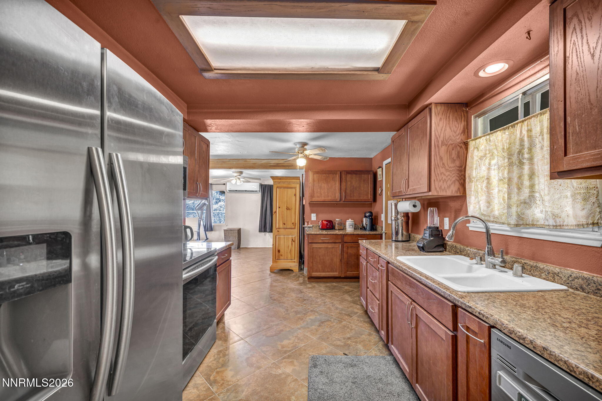 1427 Langley Drive Property Photo 4