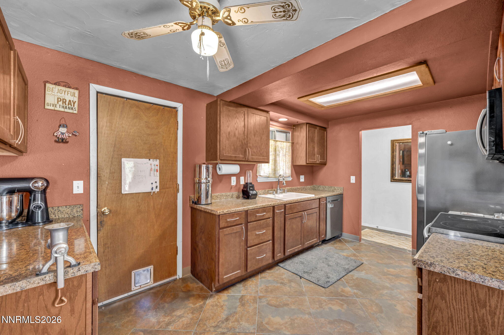 1427 Langley Drive Property Photo 10