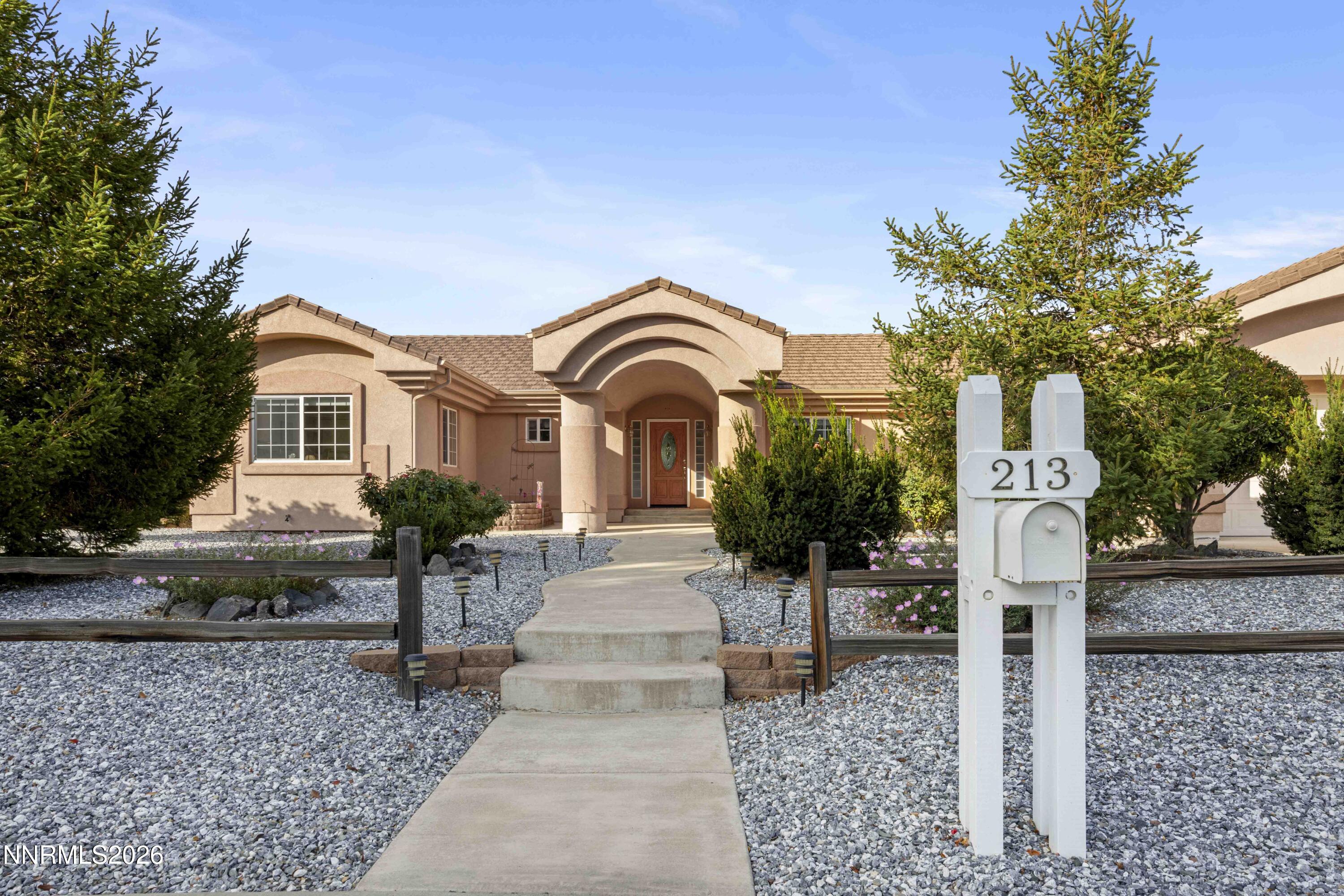 213 Quail Run Road Property Photo 4