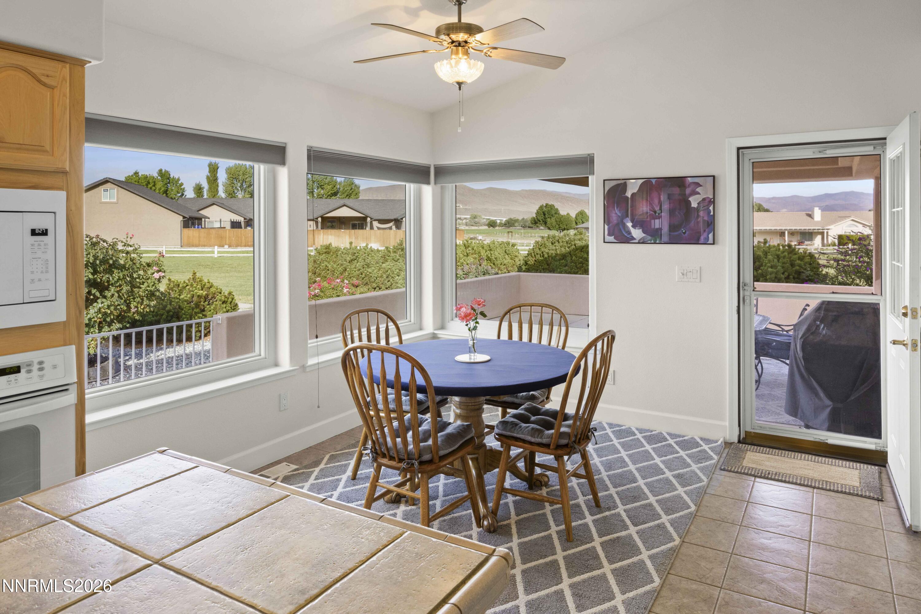 213 Quail Run Road Property Photo 14