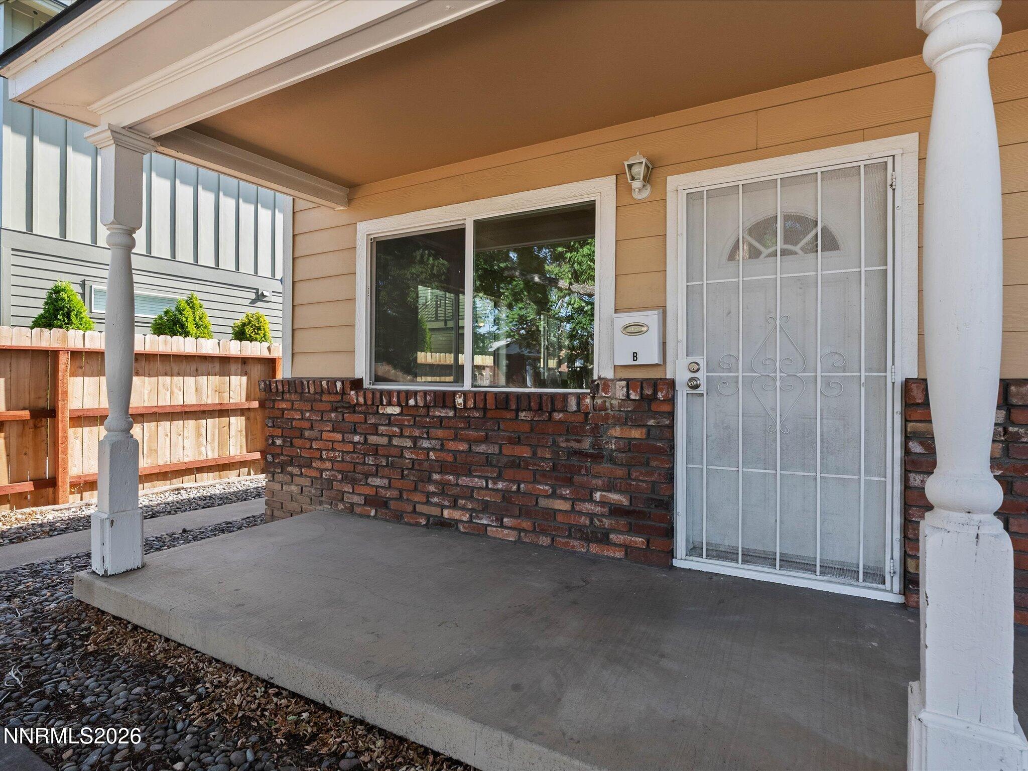 526 7th Street Property Photo 4