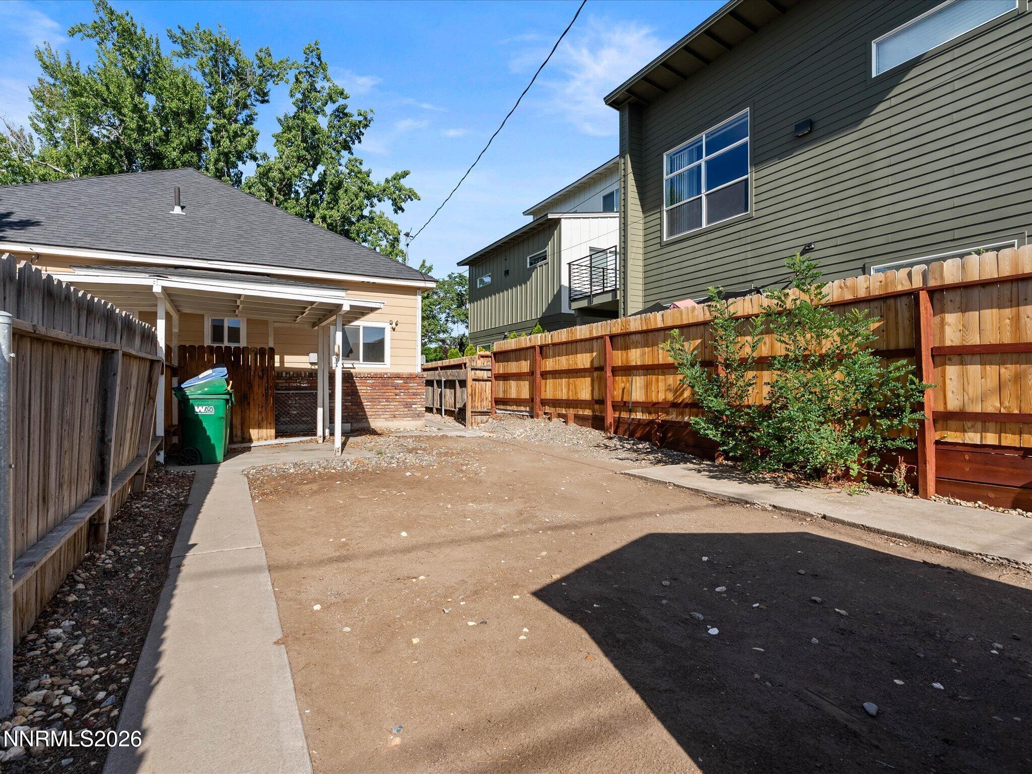 526 7th Street Property Photo 21