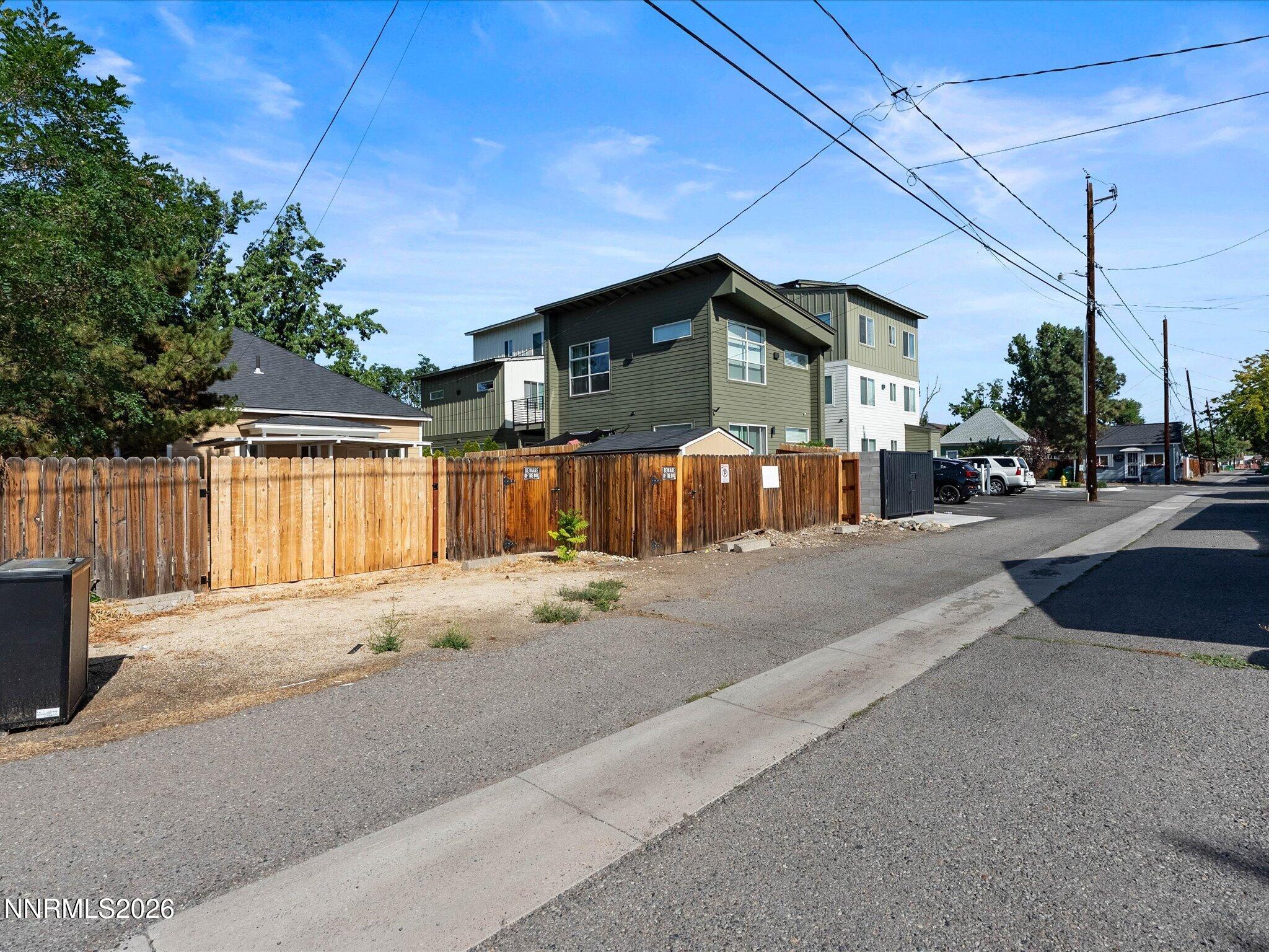 526 7th Street Property Photo 44