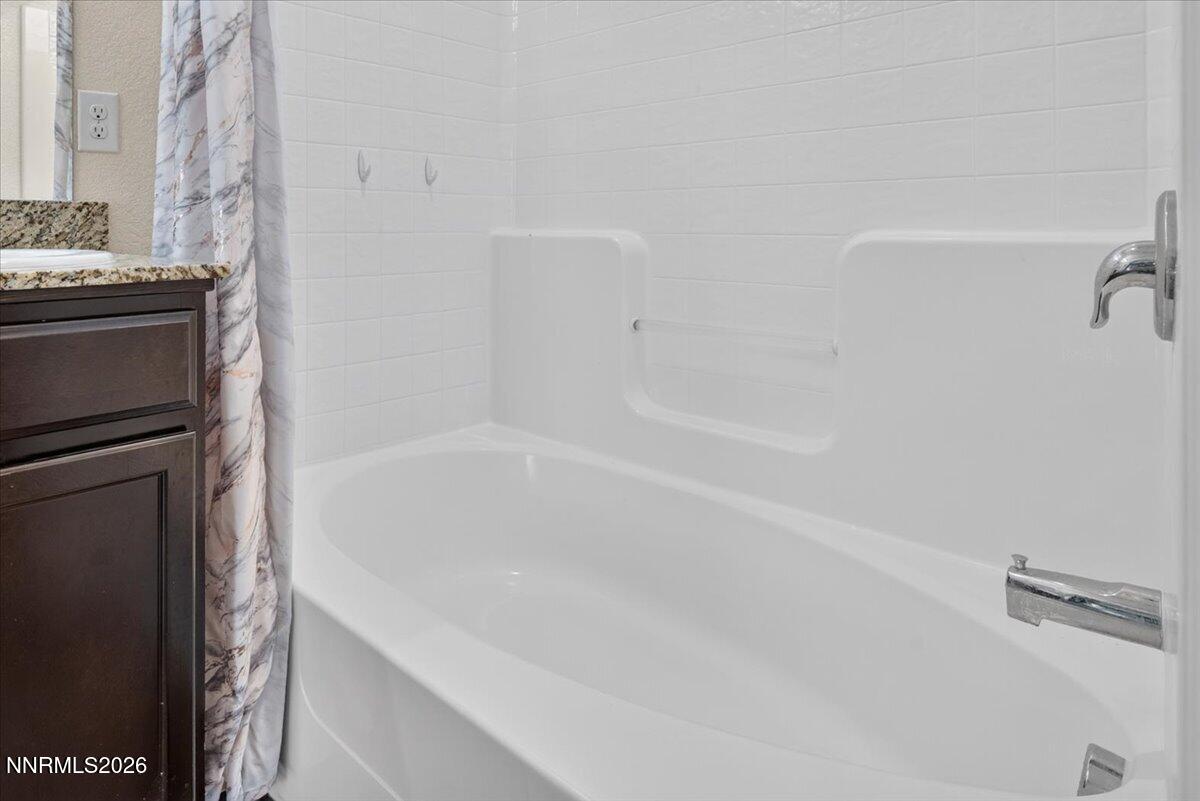 182 Royal Oaks Drive Property Photo 18