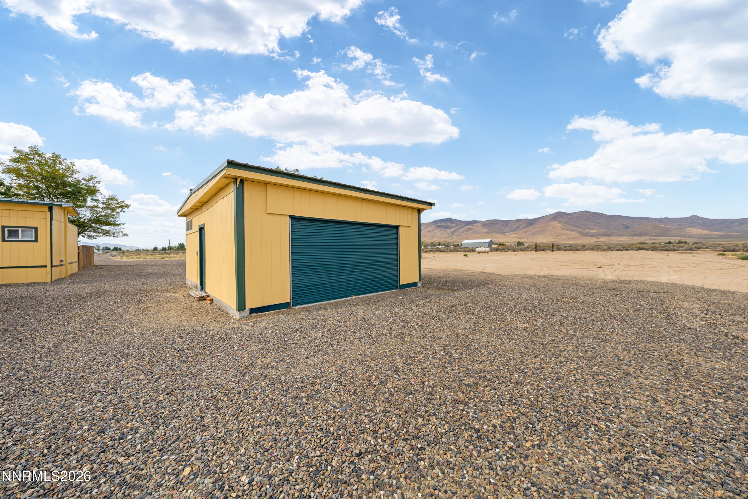 4555 Paradise Ranchos Drive Property Photo 34