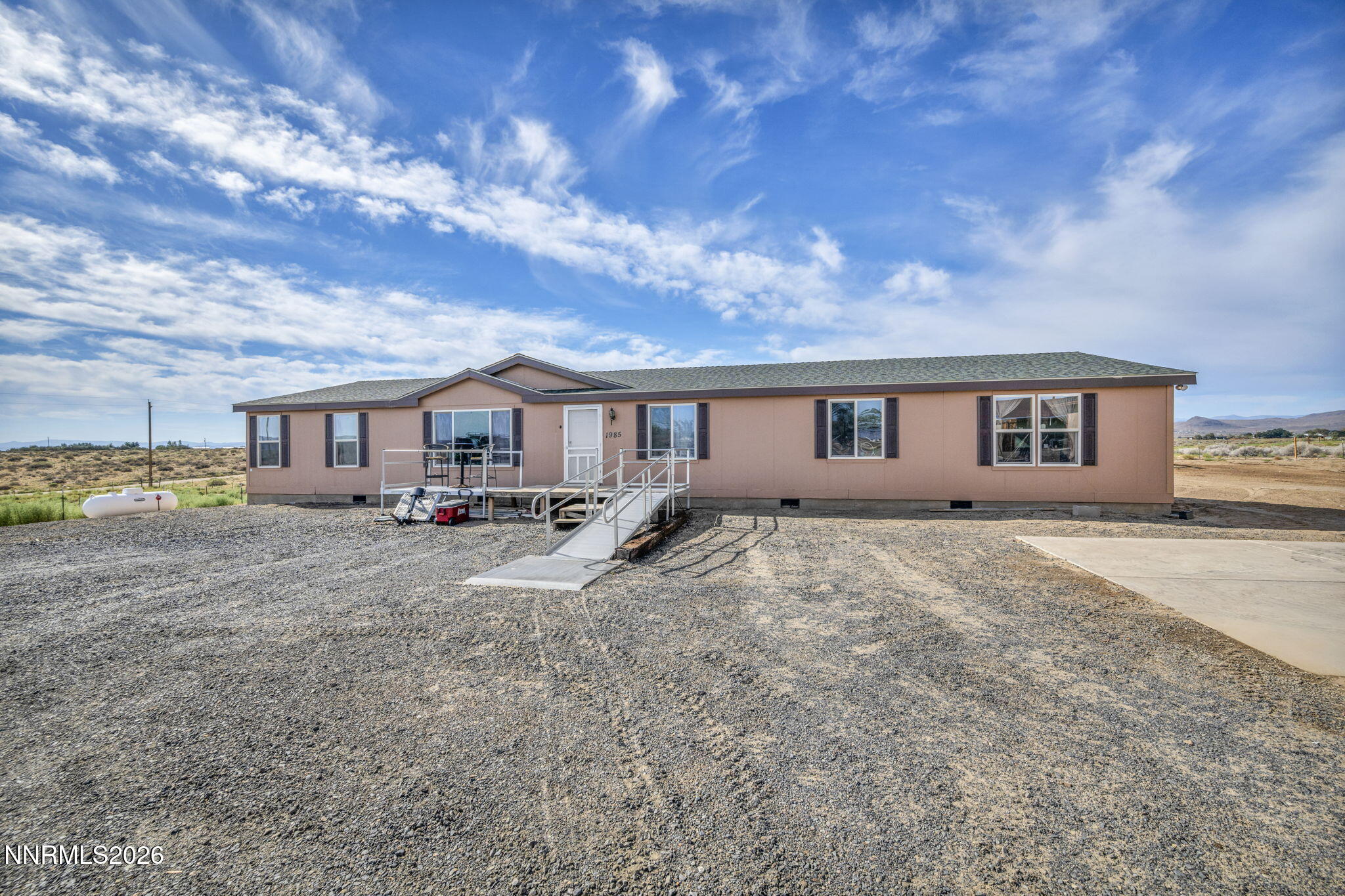 1985 Fir Street Property Photo 5
