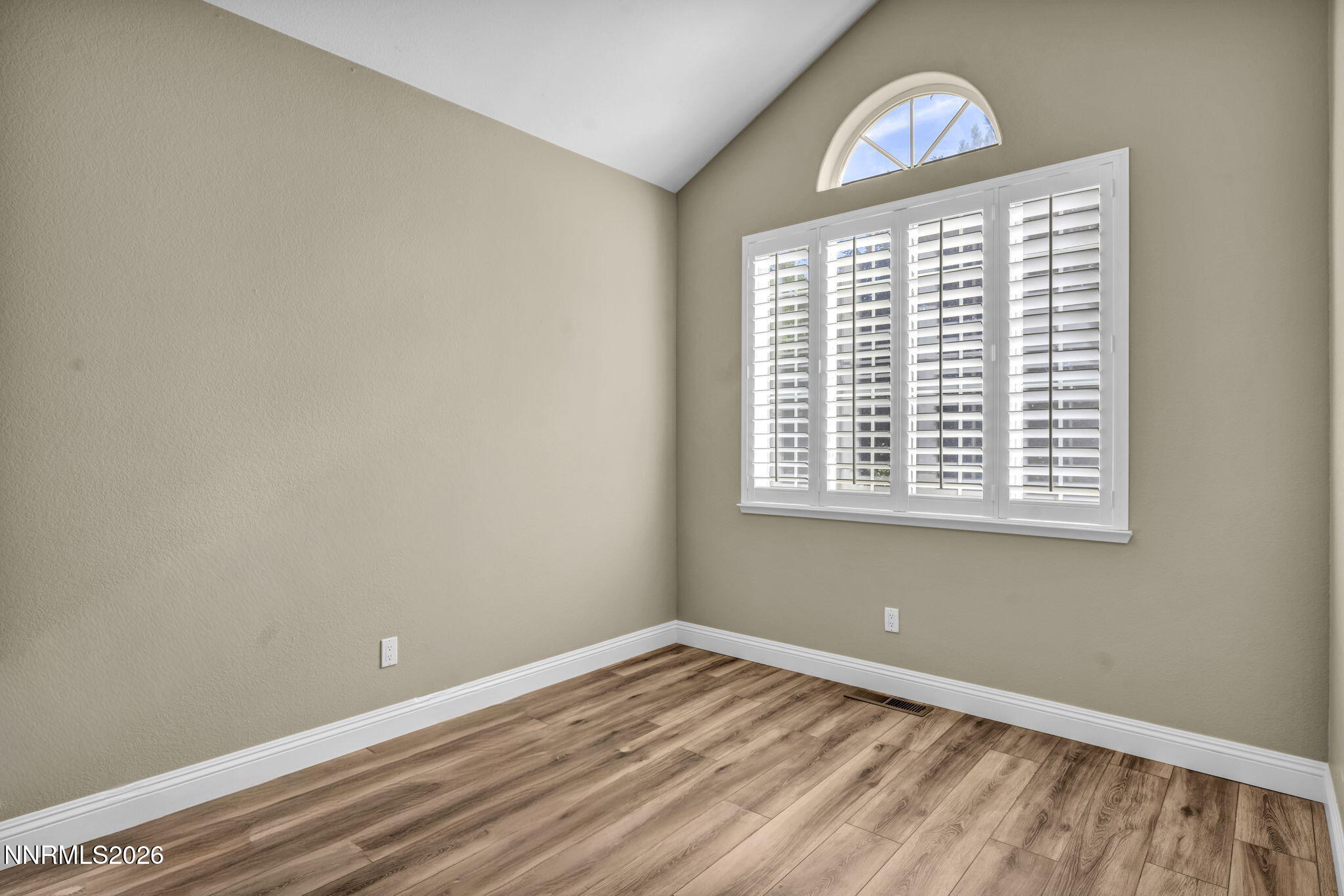 6490 Brookview Circle Property Photo 13