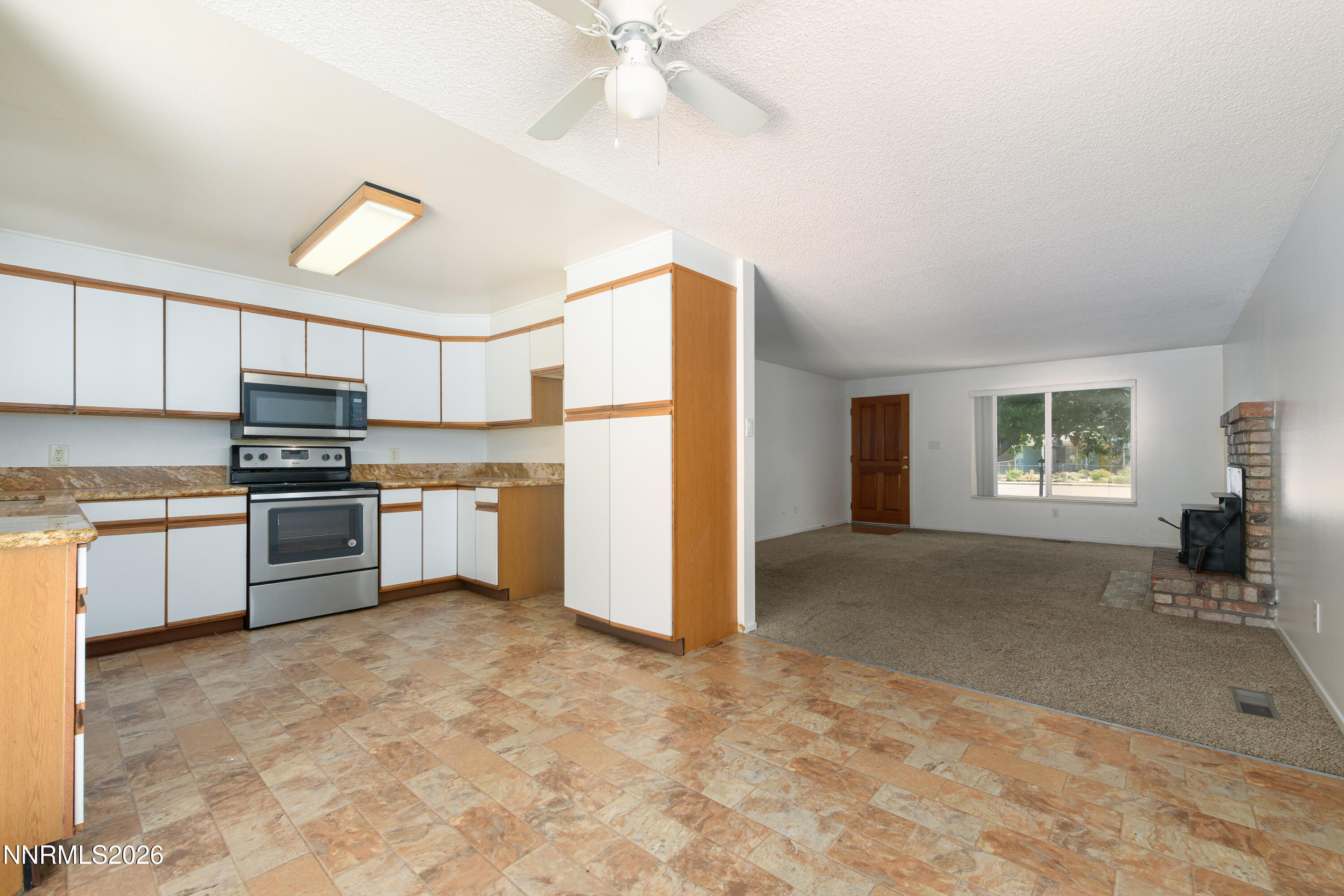 803 Rolando Way Property Photo 10