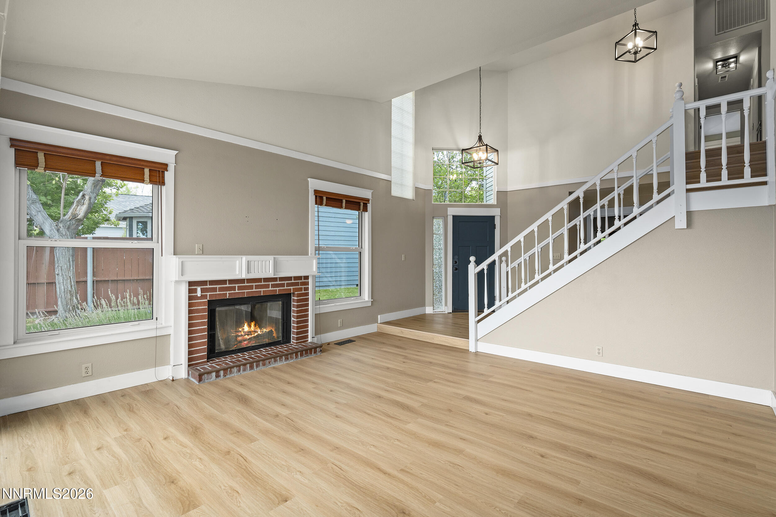 2366 Silver Ridge Drive Property Photo 7
