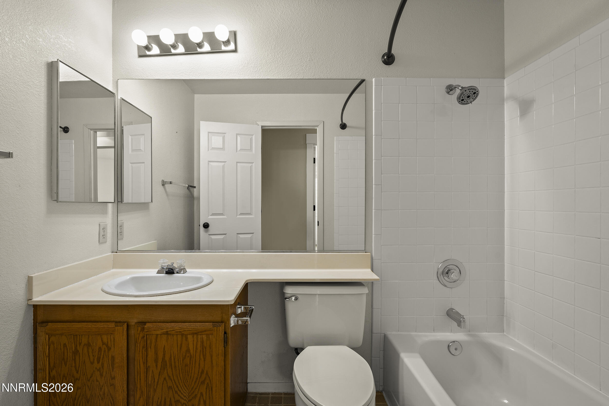 2366 Silver Ridge Drive Property Photo 23