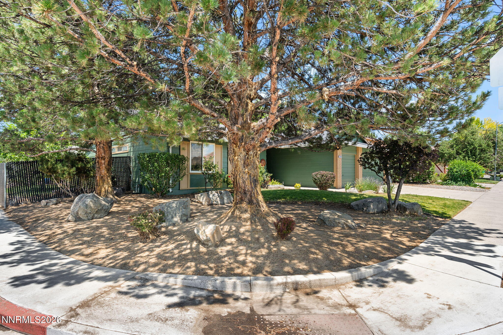 1820 Del Rosa Way Property Photo 29