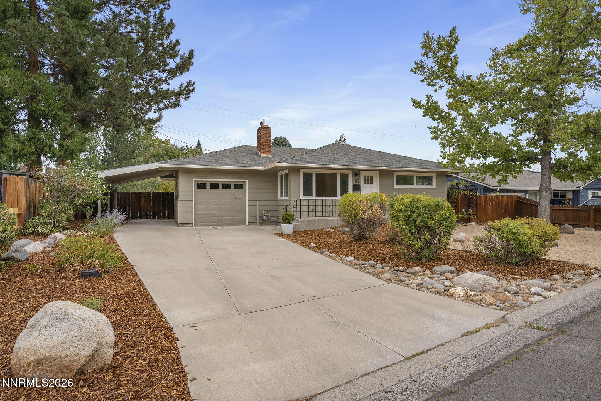 1565 Mckinley Drive Property Photo 3