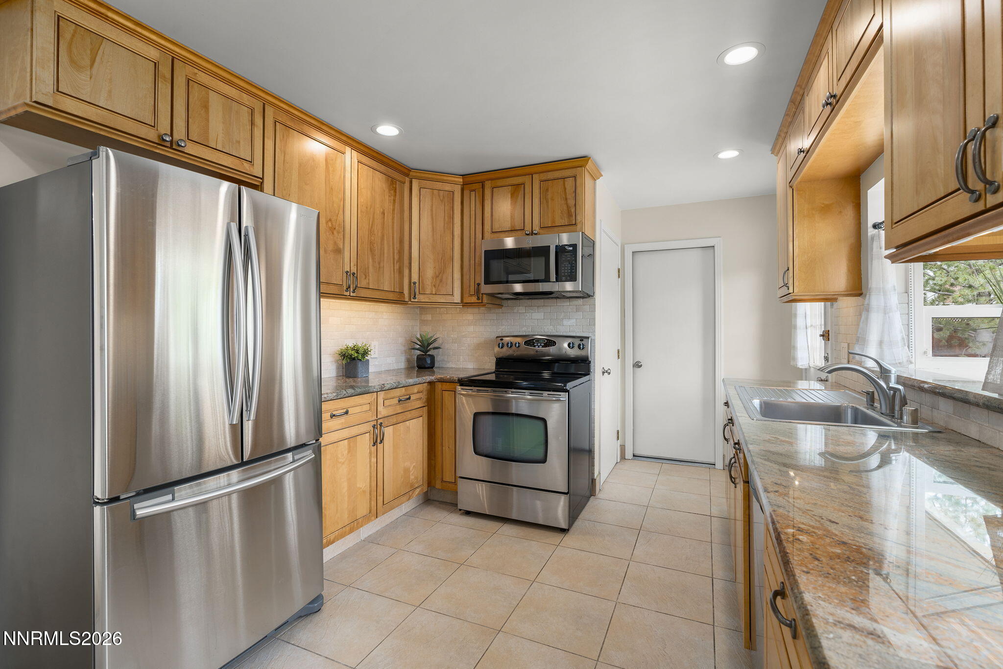 1565 Mckinley Drive Property Photo 12
