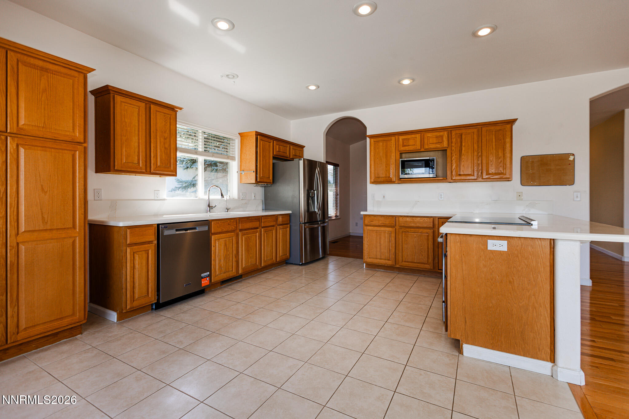 5335 Snowy Mountain Drive Property Photo 8