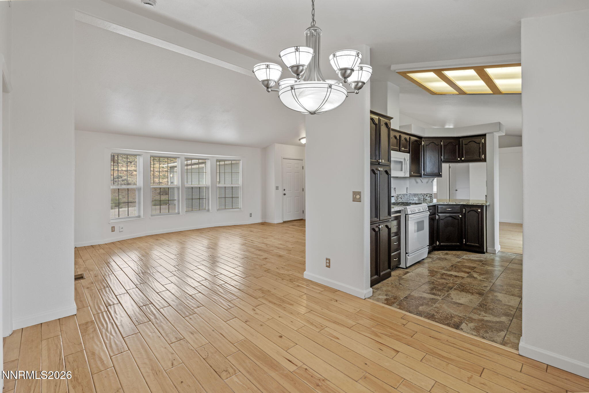 8870 Western Skies Drive Property Photo 18