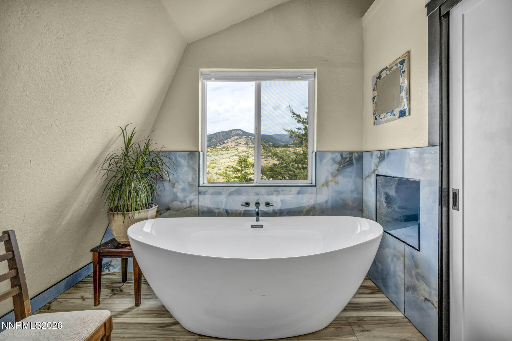 15950 Carl Drive Property Photo 31