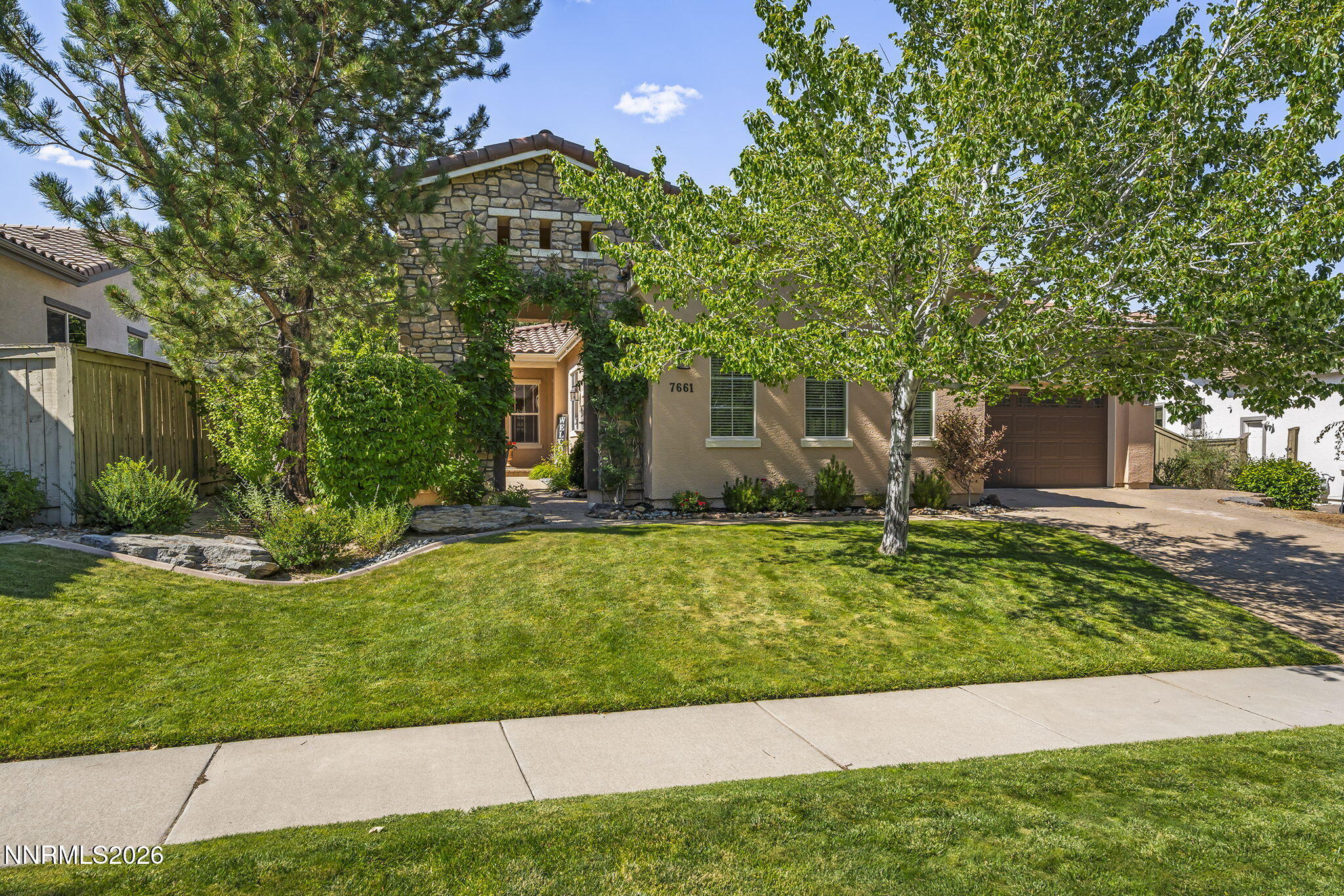 7661 Autumn Ridge Circle Property Photo 1